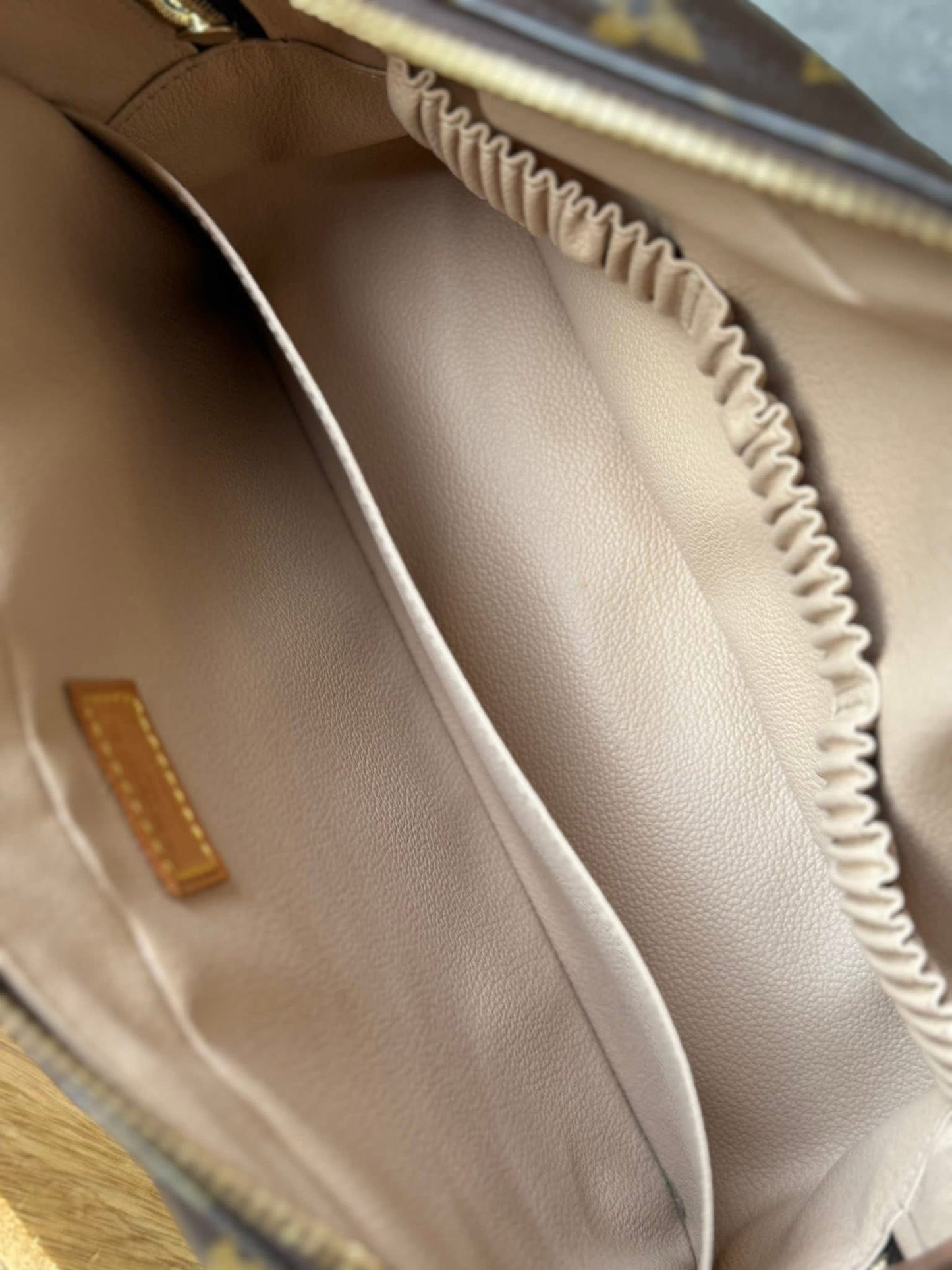 LV Trousse 28 New Model