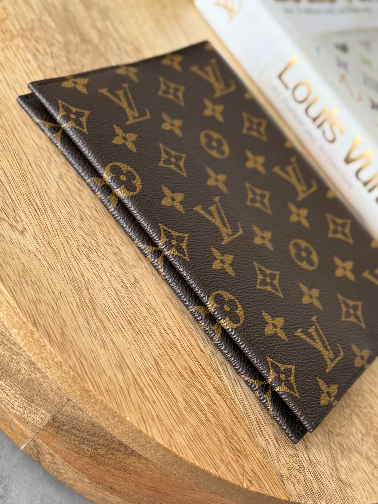 LV Couv Carnet GM