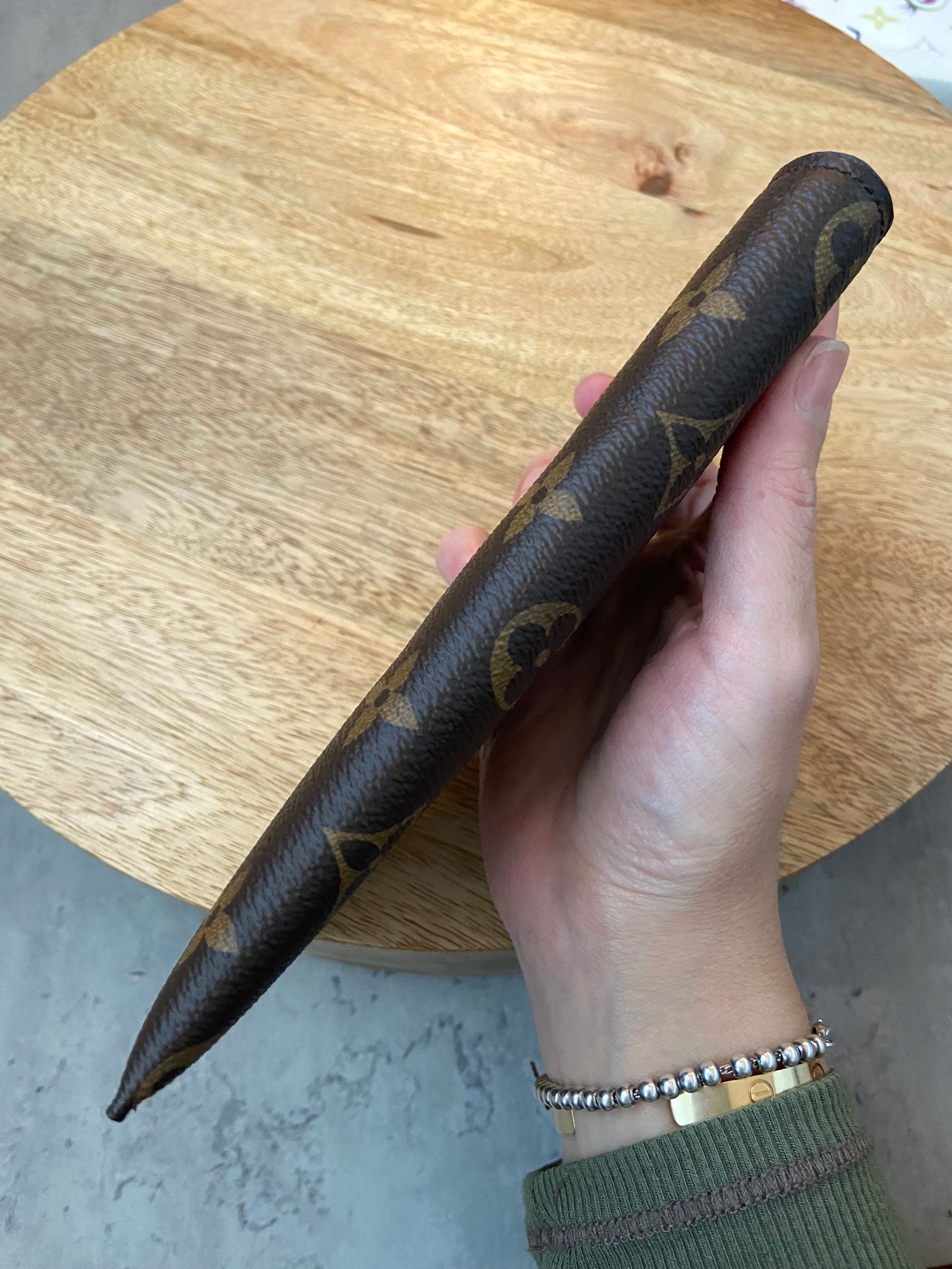 LV Etui MM Sunglasses case