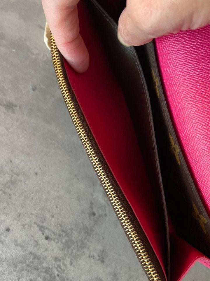 LV Emilie Wallet Bloom Flower