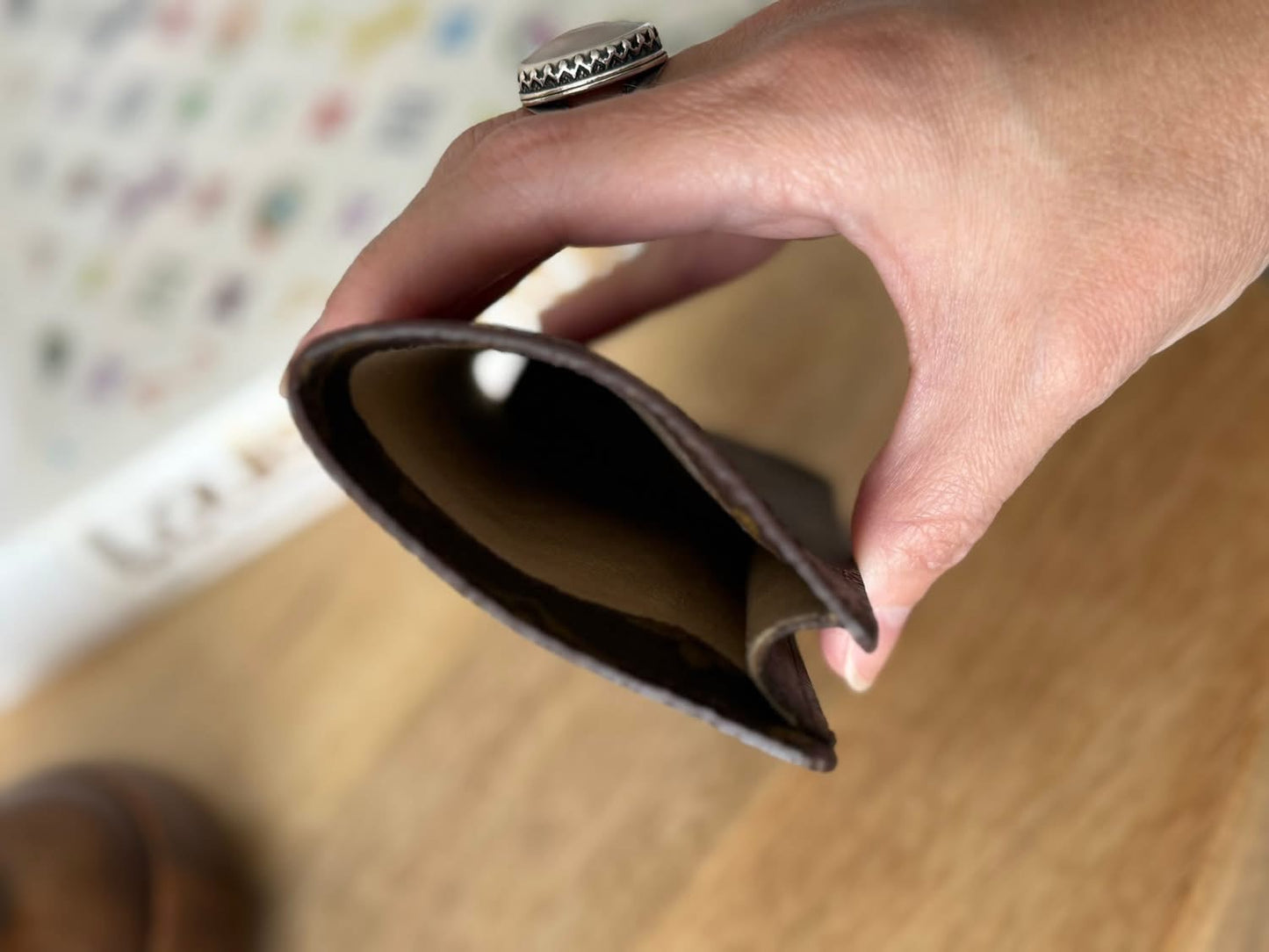 LV Etui Sunglasses case