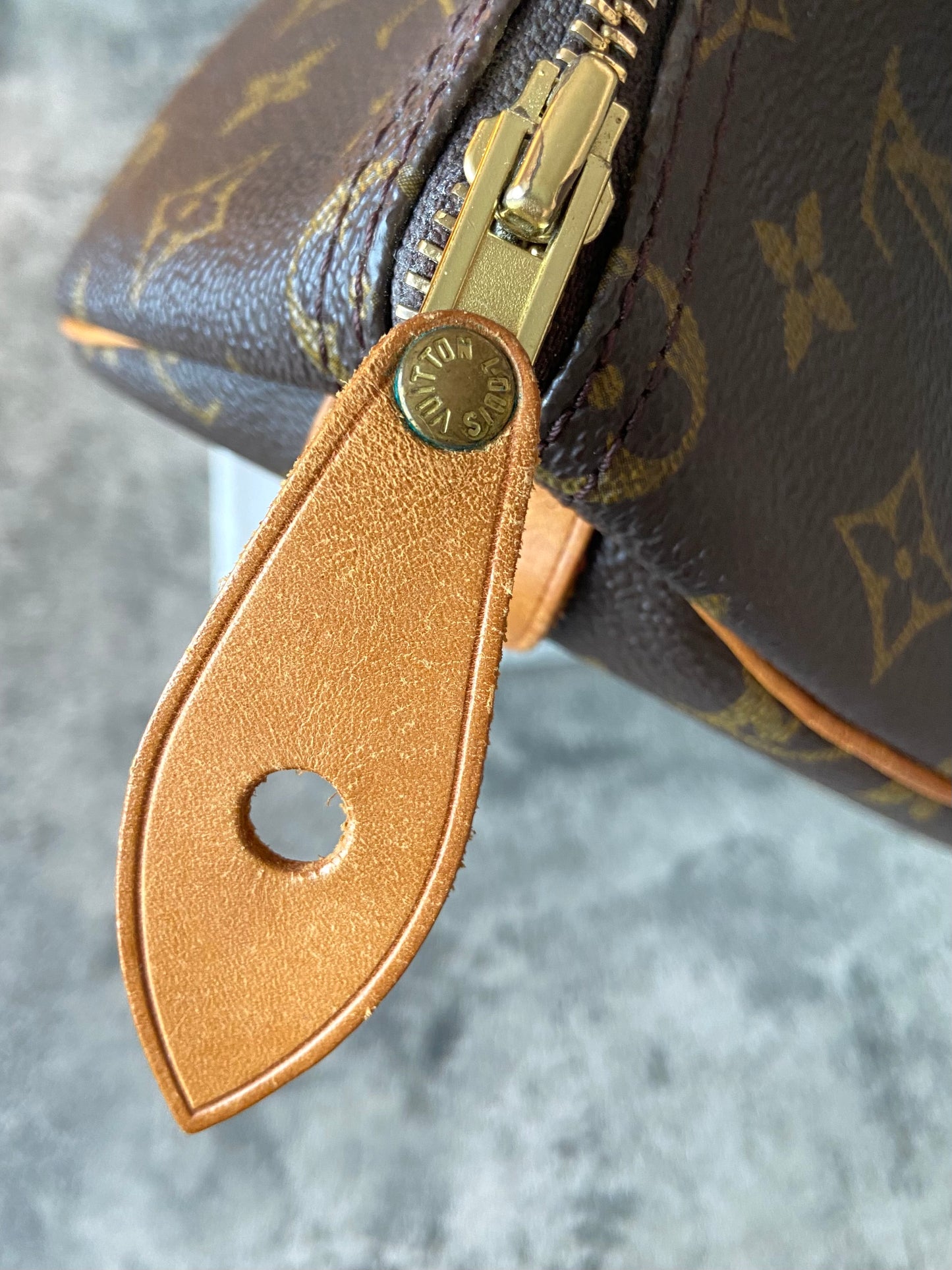 LV Speedy 35 monogram