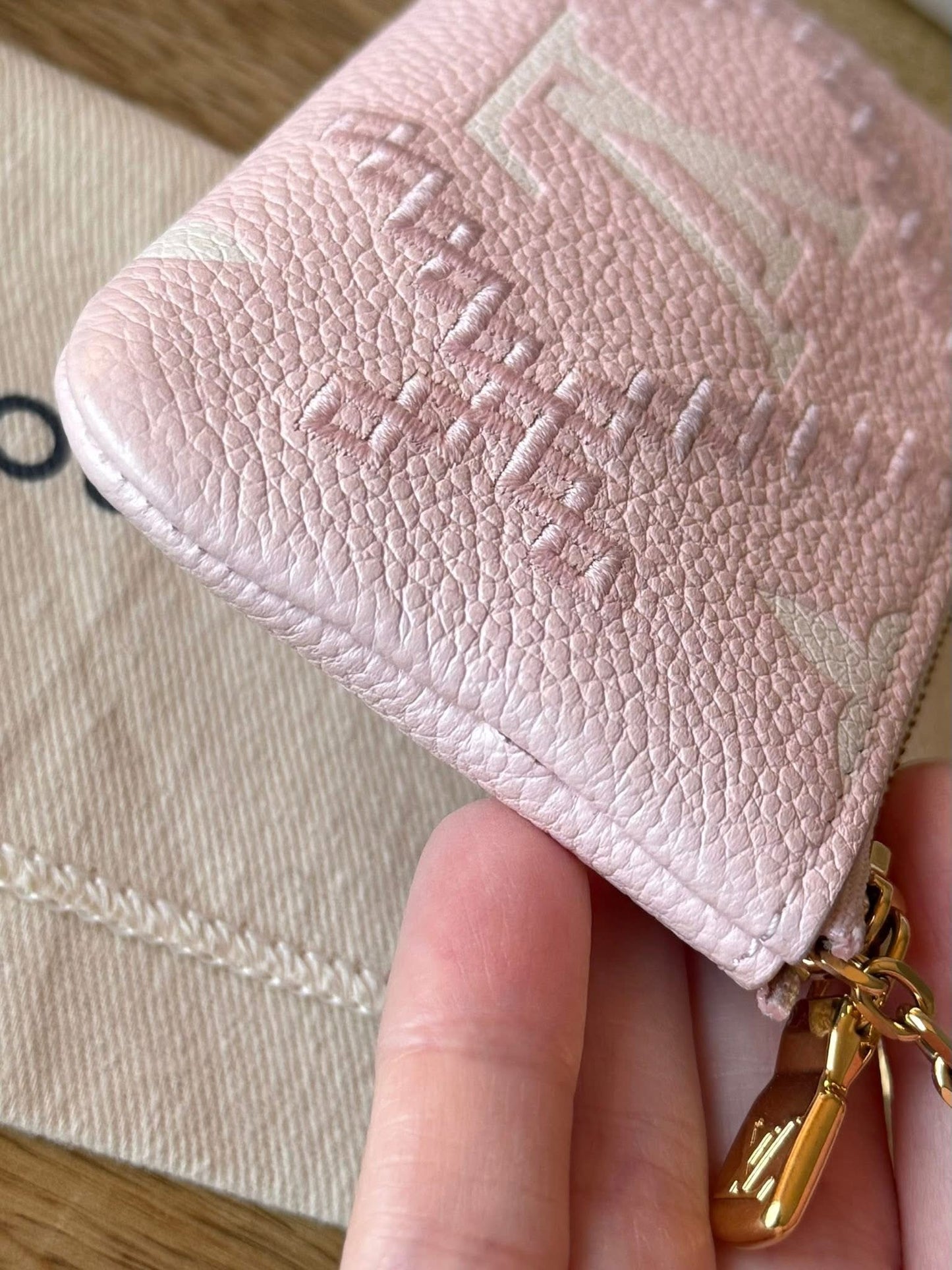 LV Broderies Key Pouch Pink