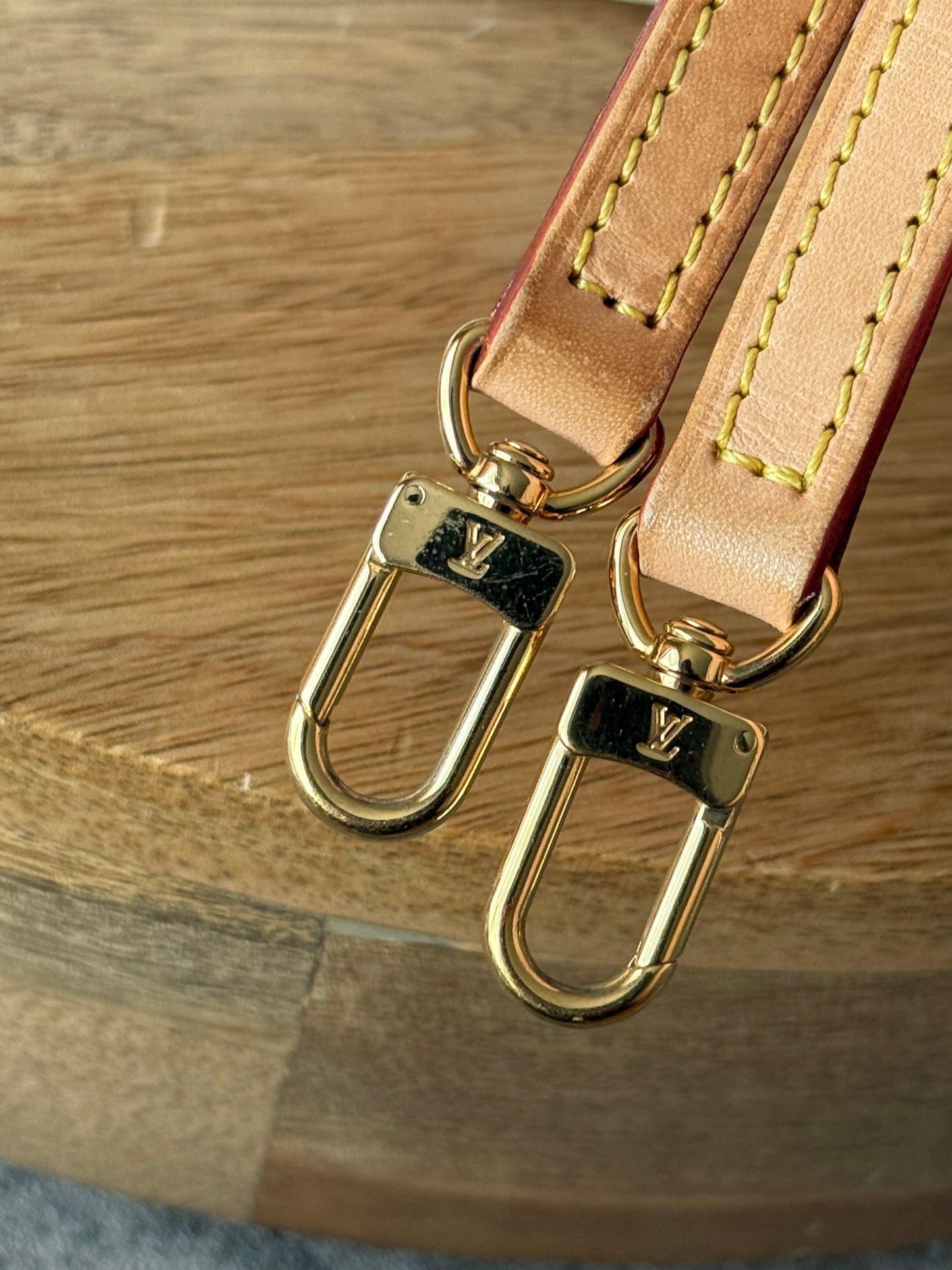 LV Vachetta Strap