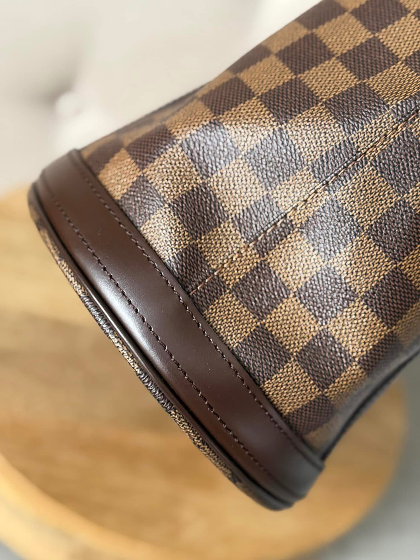 LV Bucket GM Damier Ebene