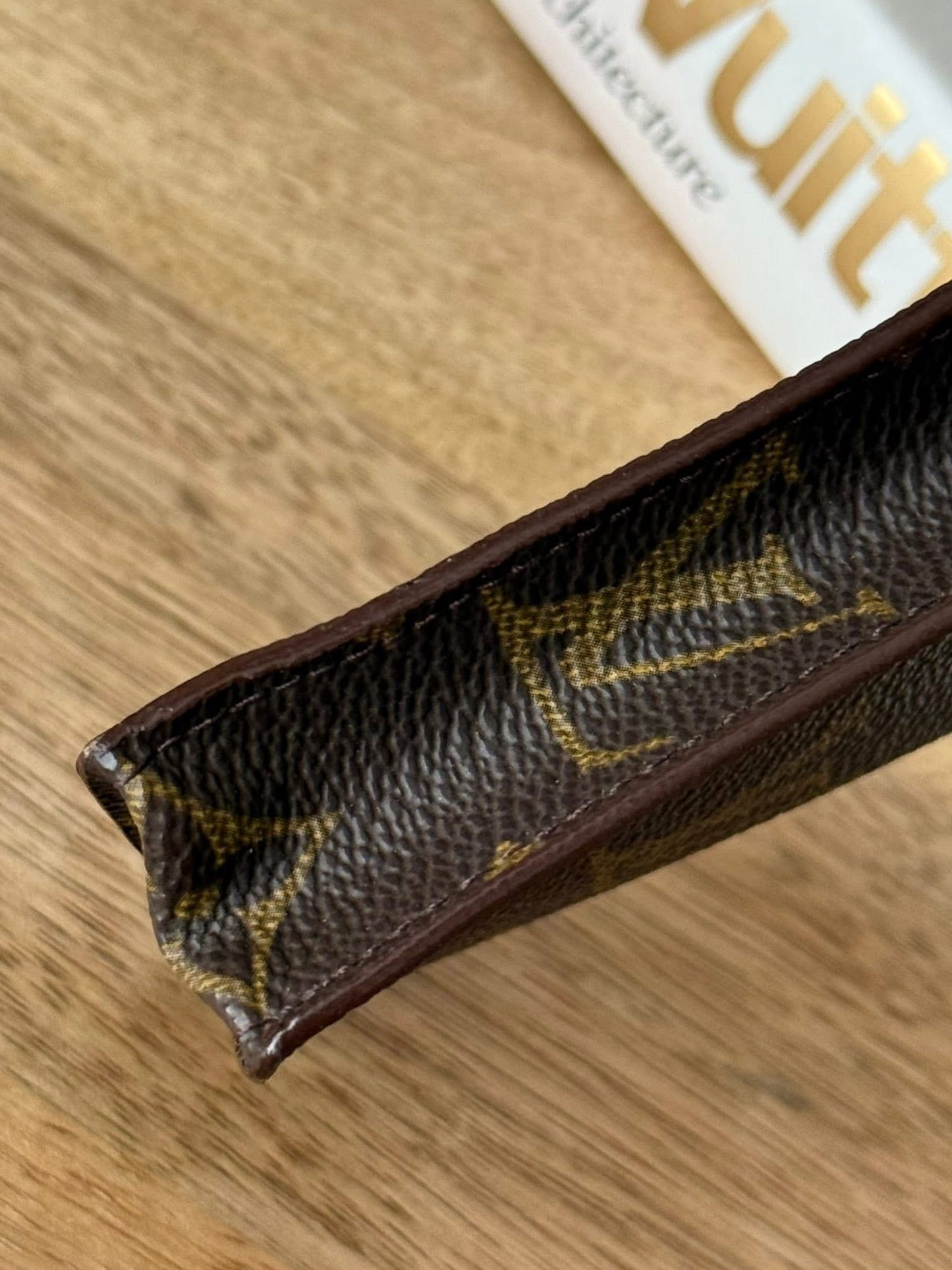 LV Etui Sunglasses case
