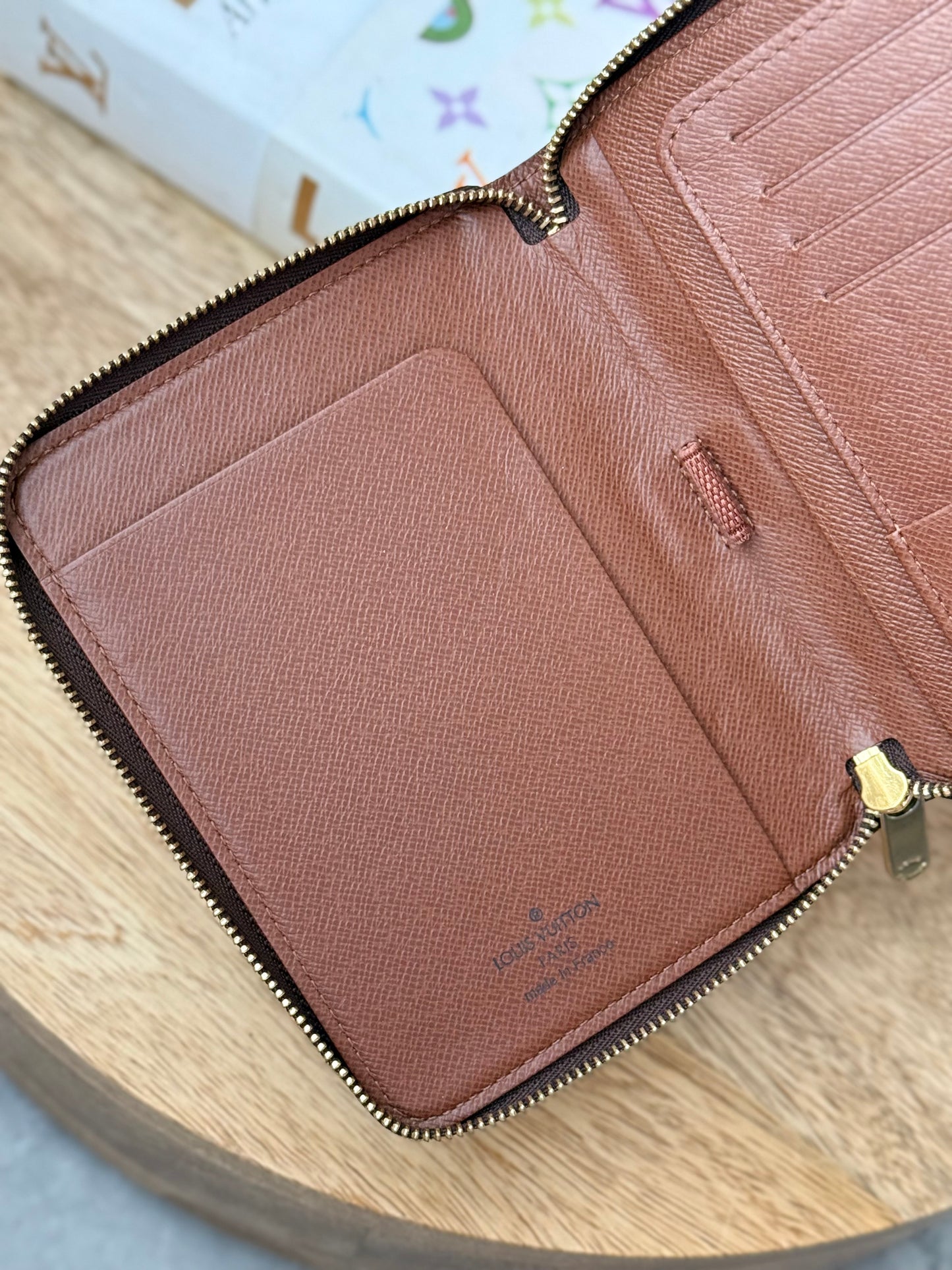 LV Zippy Passport