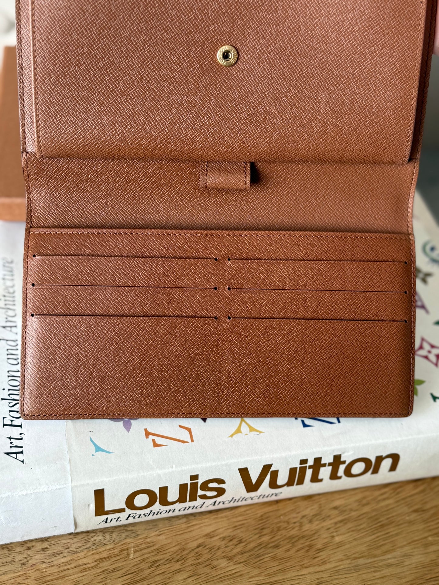 LV International trifold wallet