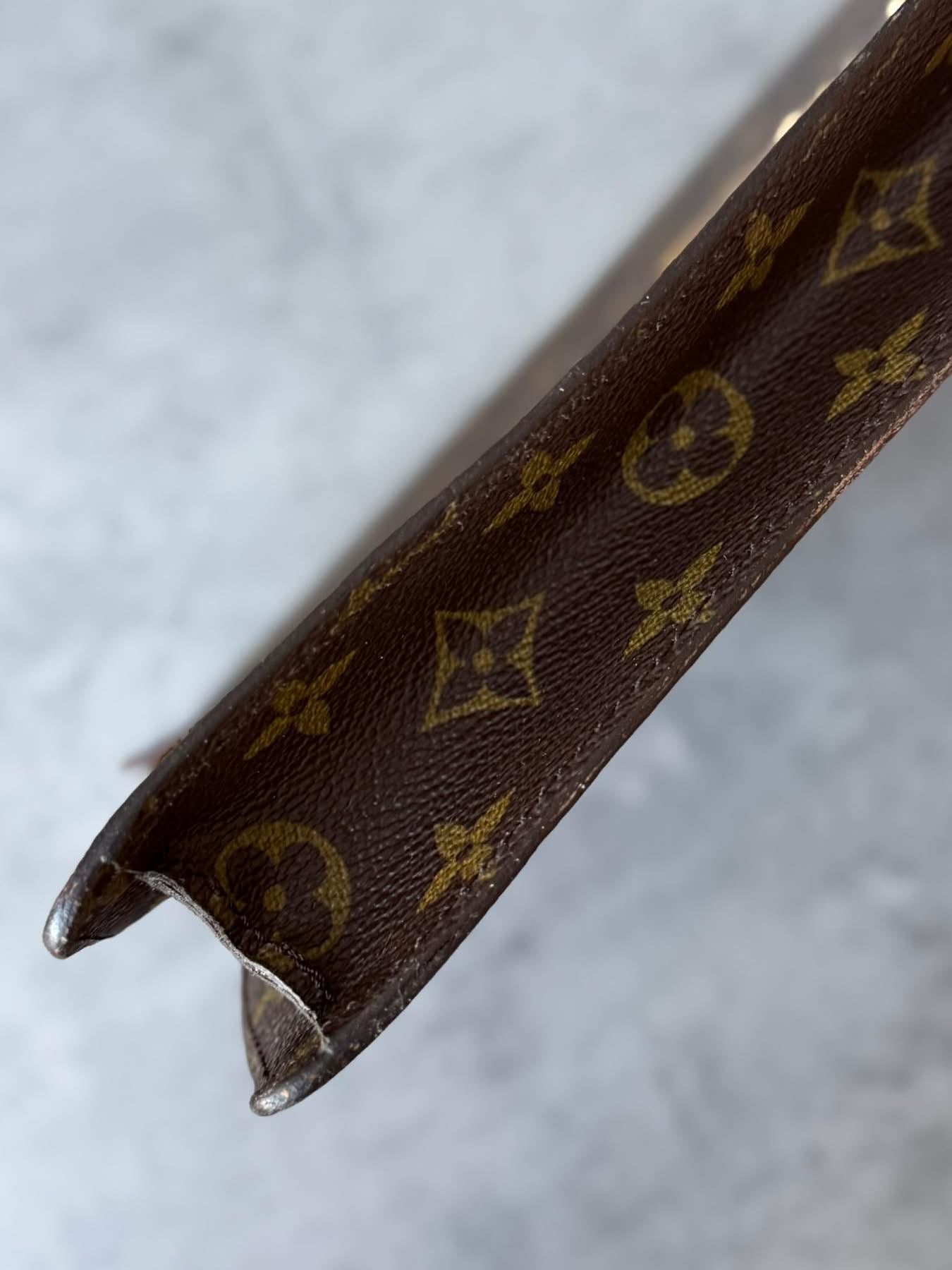LV Porte Document Senateur