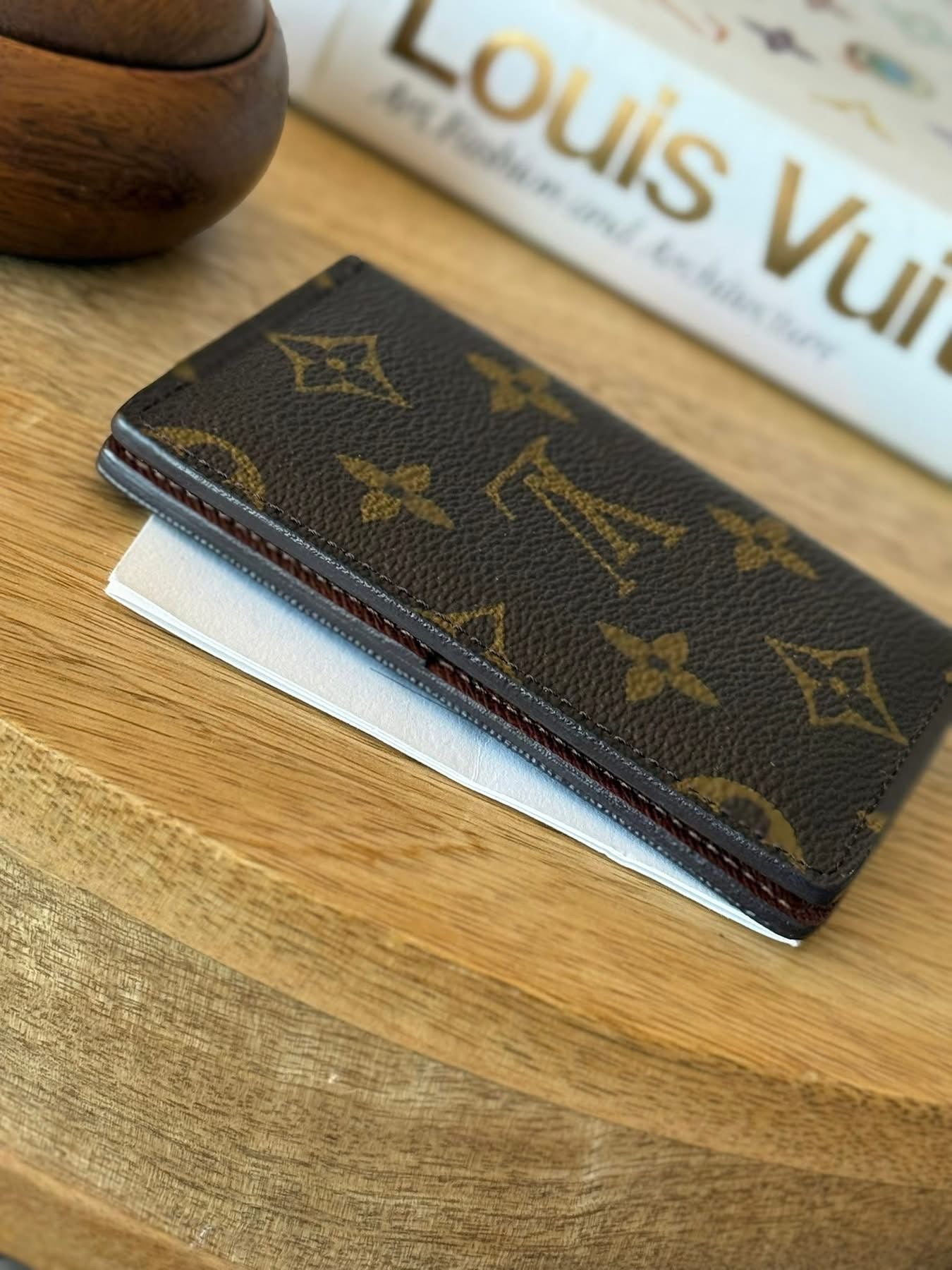 LV Pocket organizer