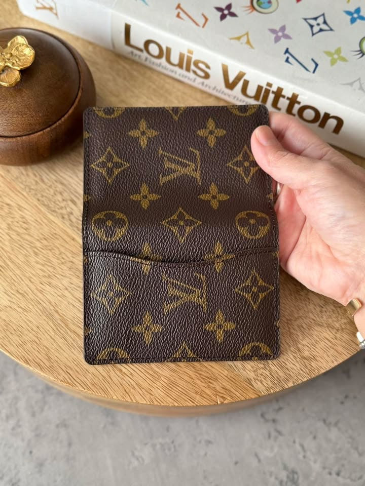 LV Pocket Organizer Monogram