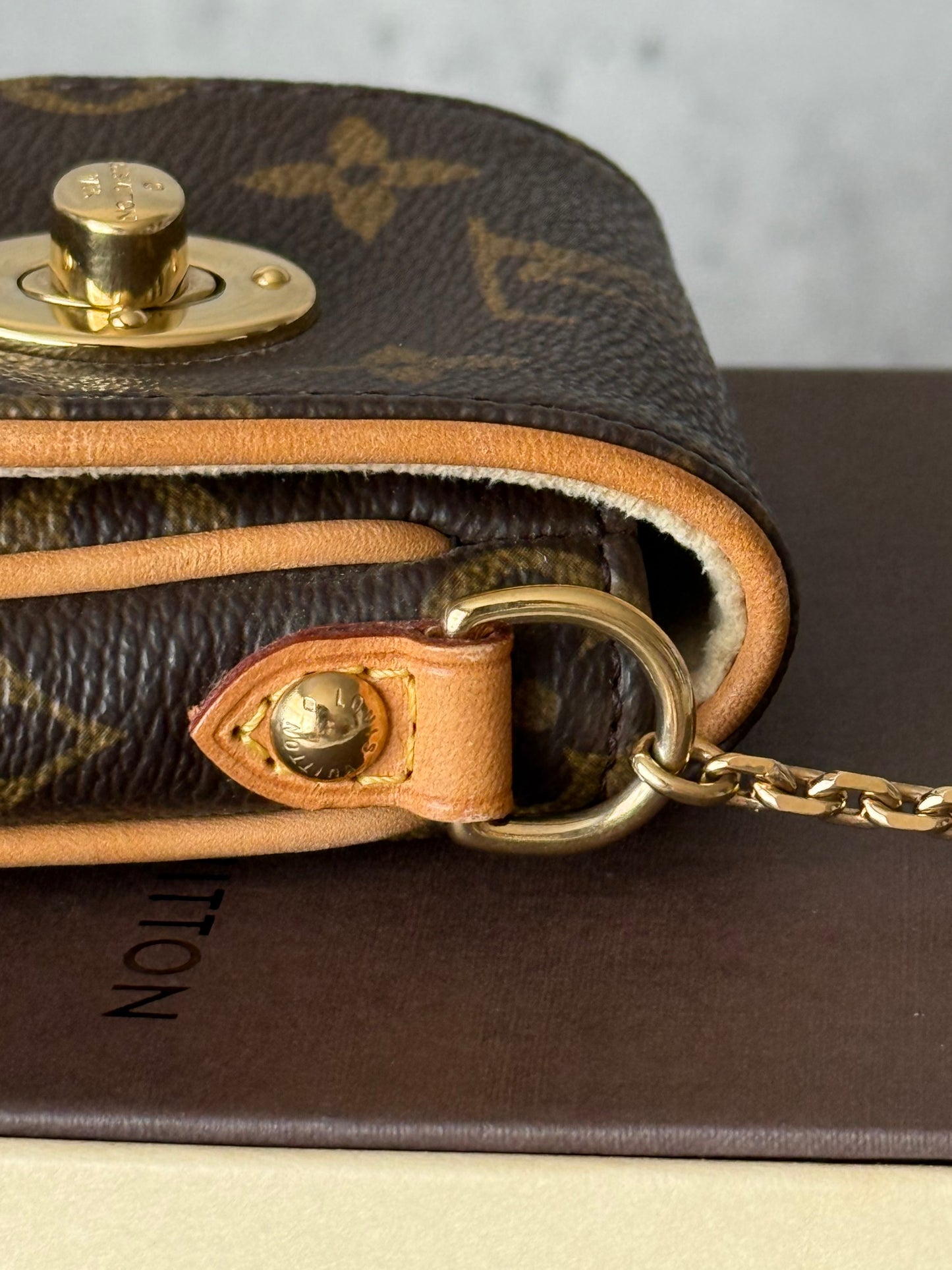 LV Tulum Pochette Key holder