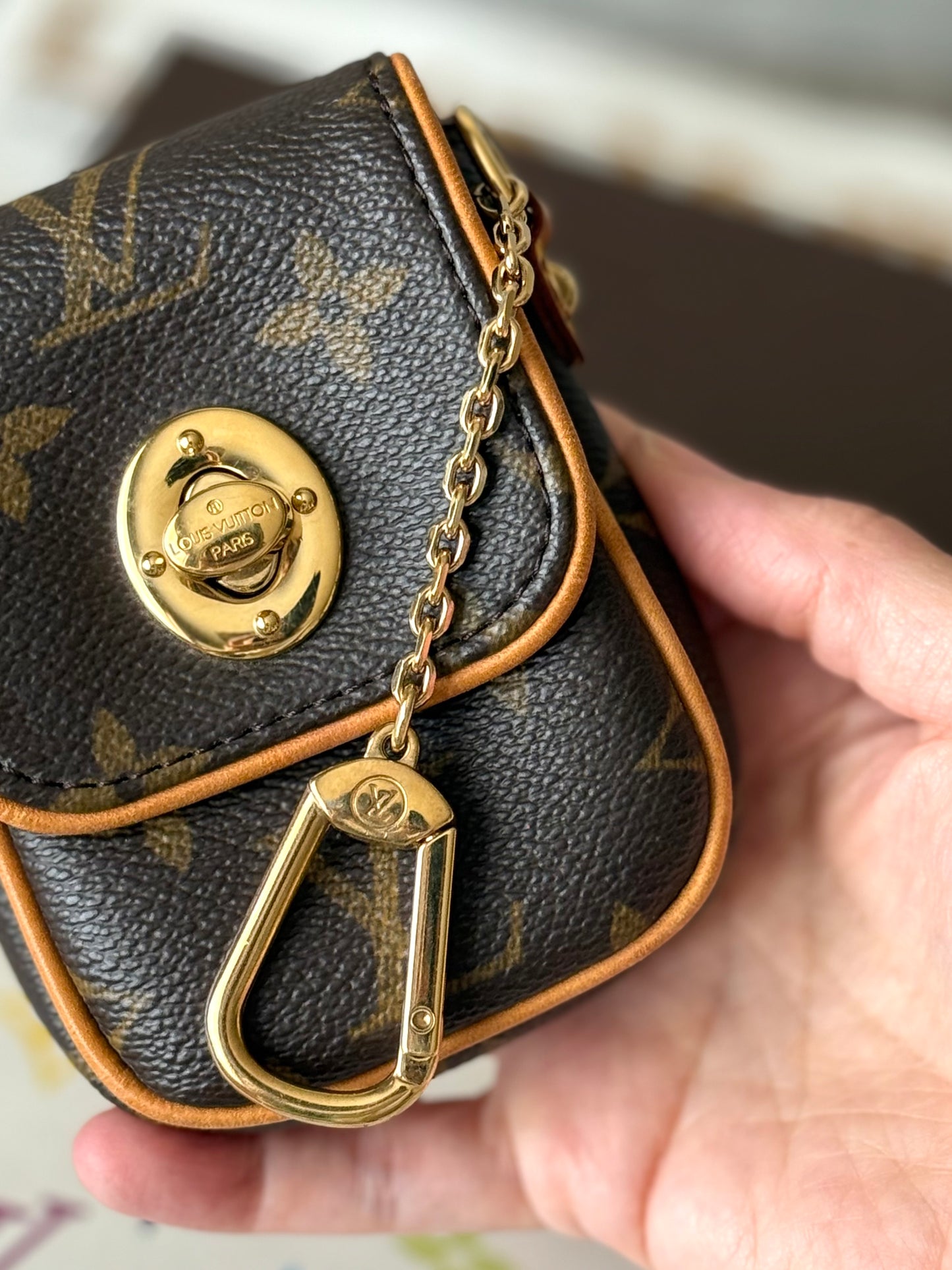 LV Tulum Pochette Key holder