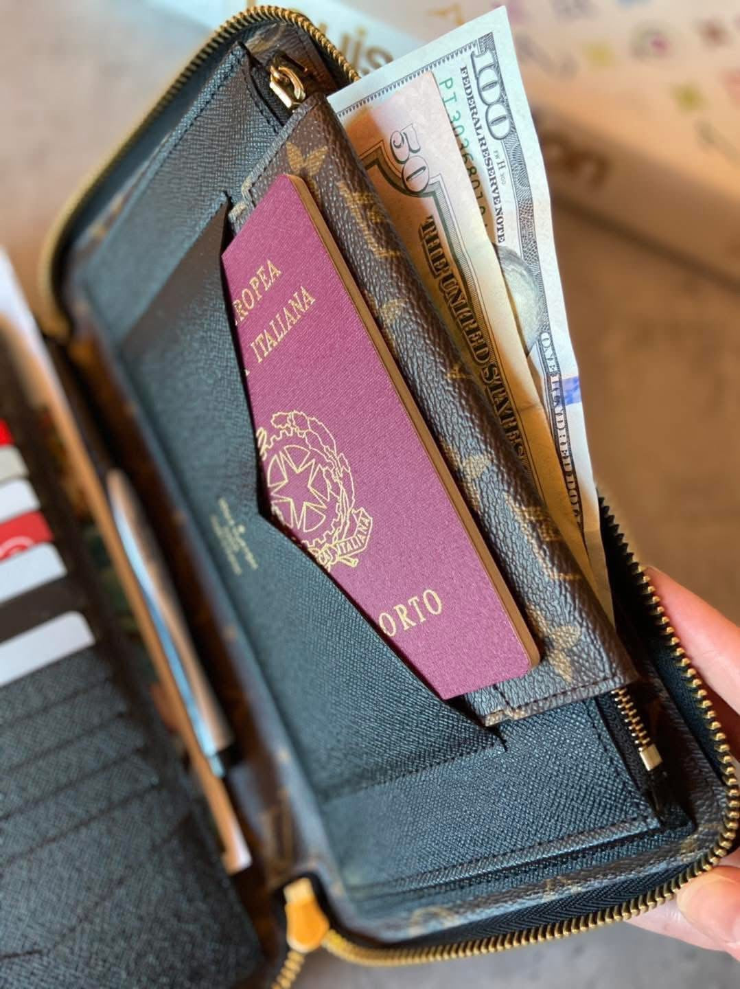 LV Daily Organizer Noir