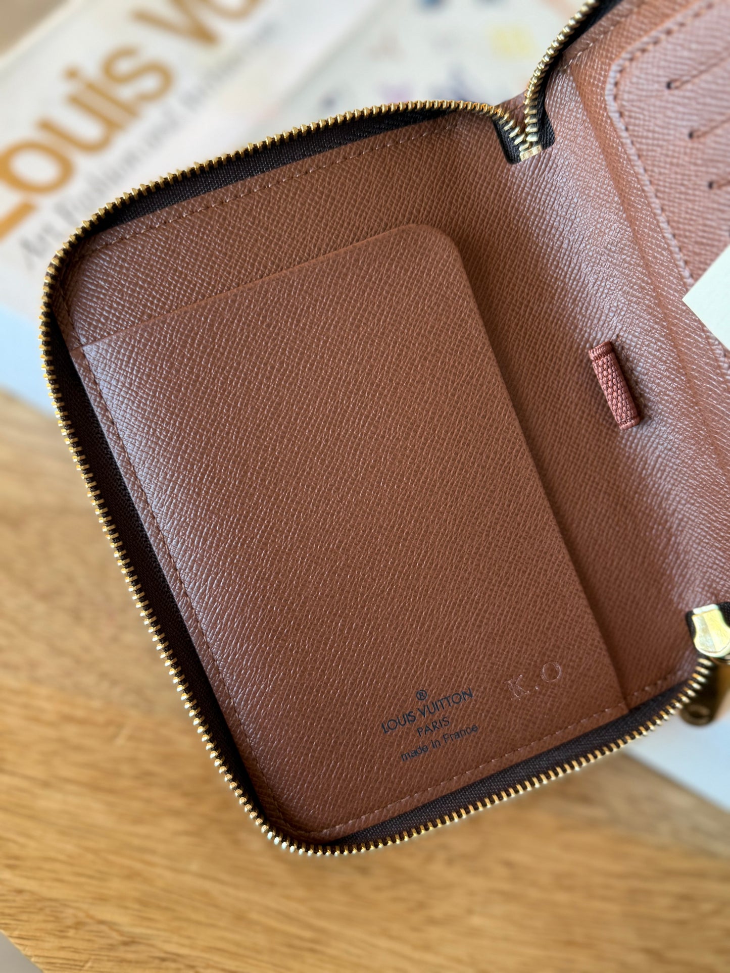 LV Zippy Passport