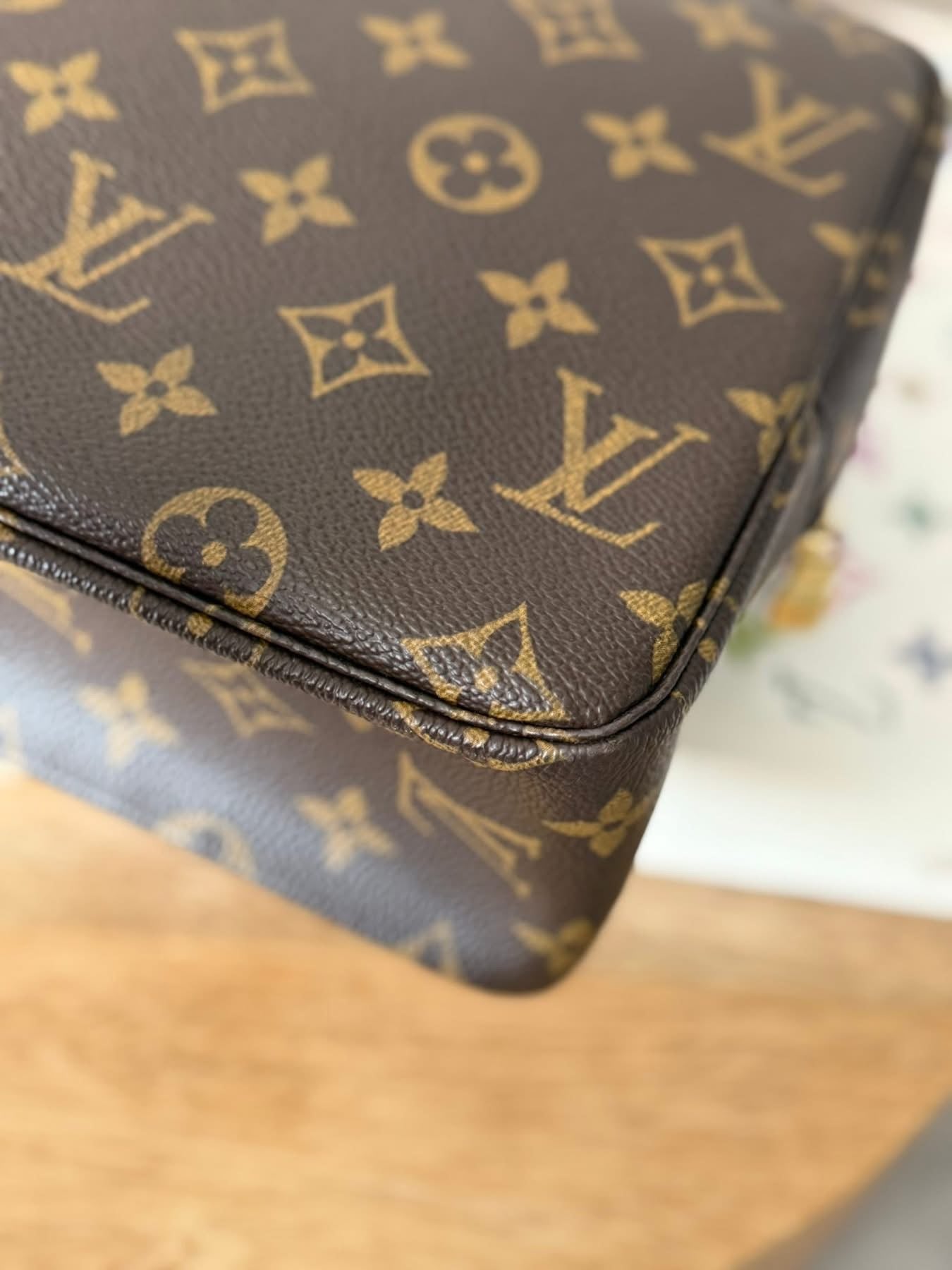 LV Trousse 28 New Model