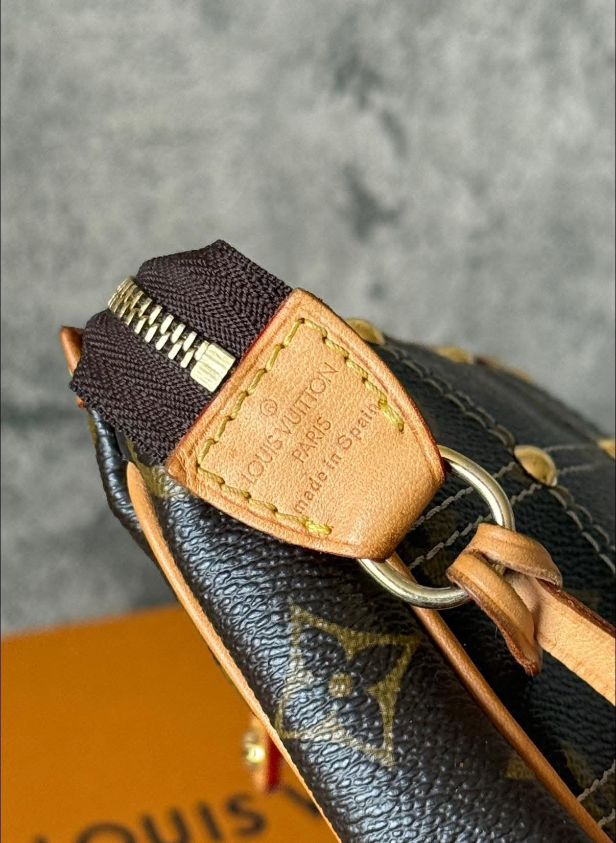 LV Rivetting Pochette Accessories