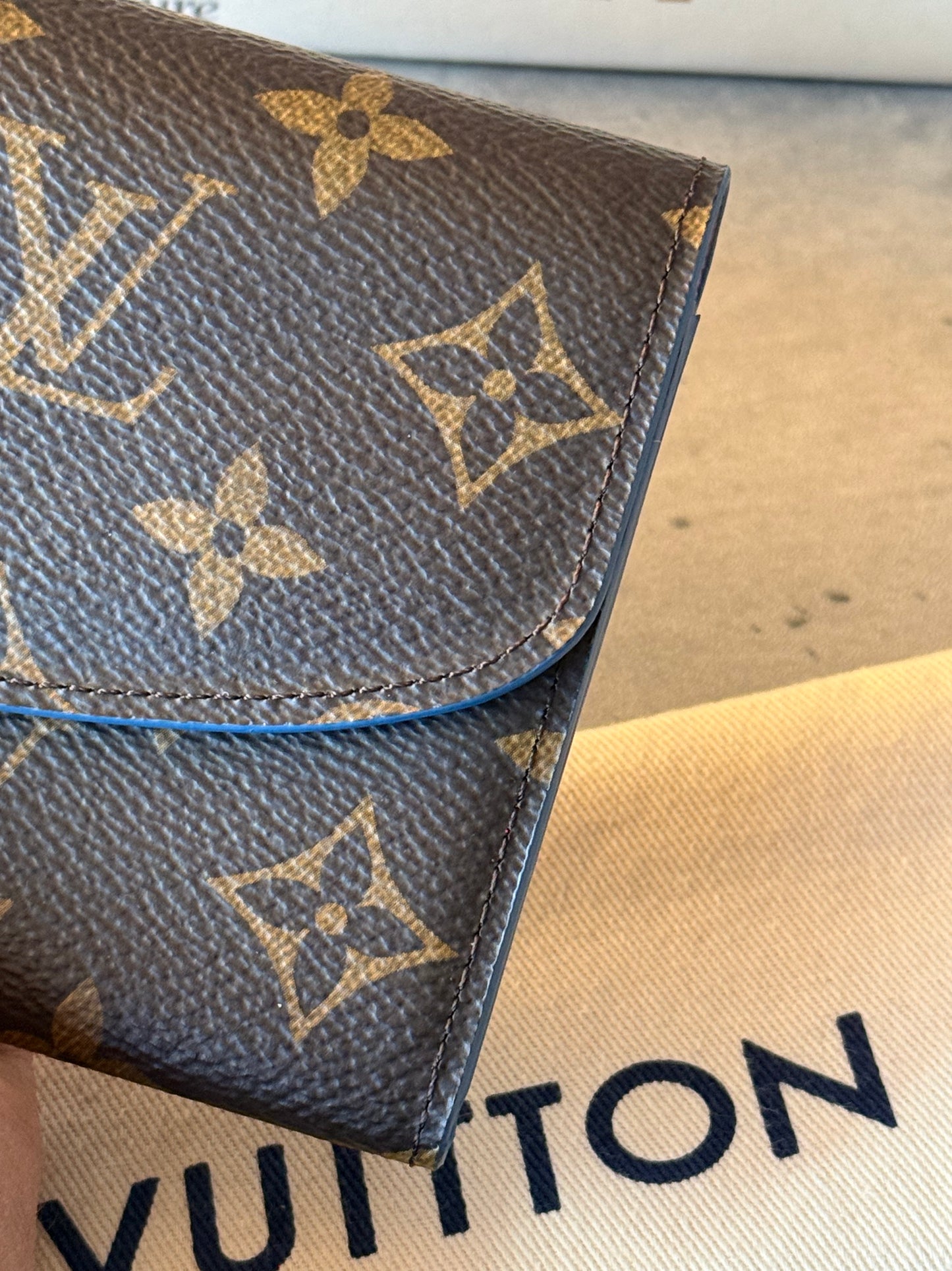 LV Emilie Bloom Wallet