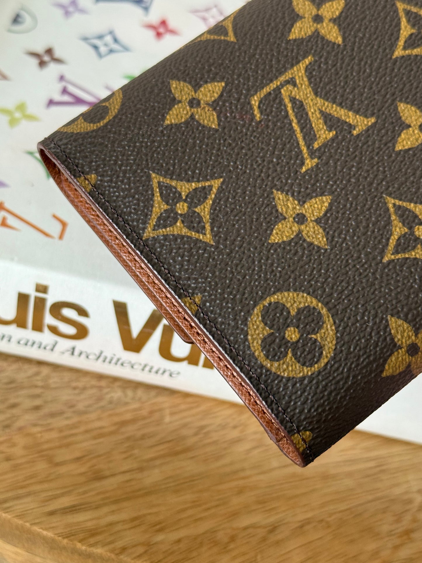 LV International trifold wallet