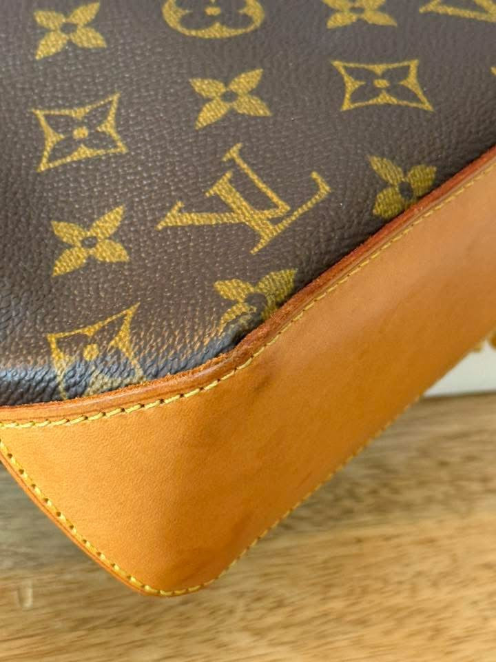 LV Trotteur crossbody