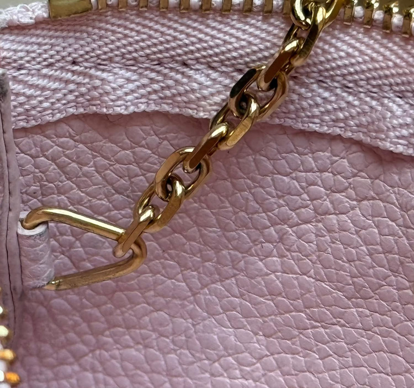 LV Broderies Key Pouch Pink