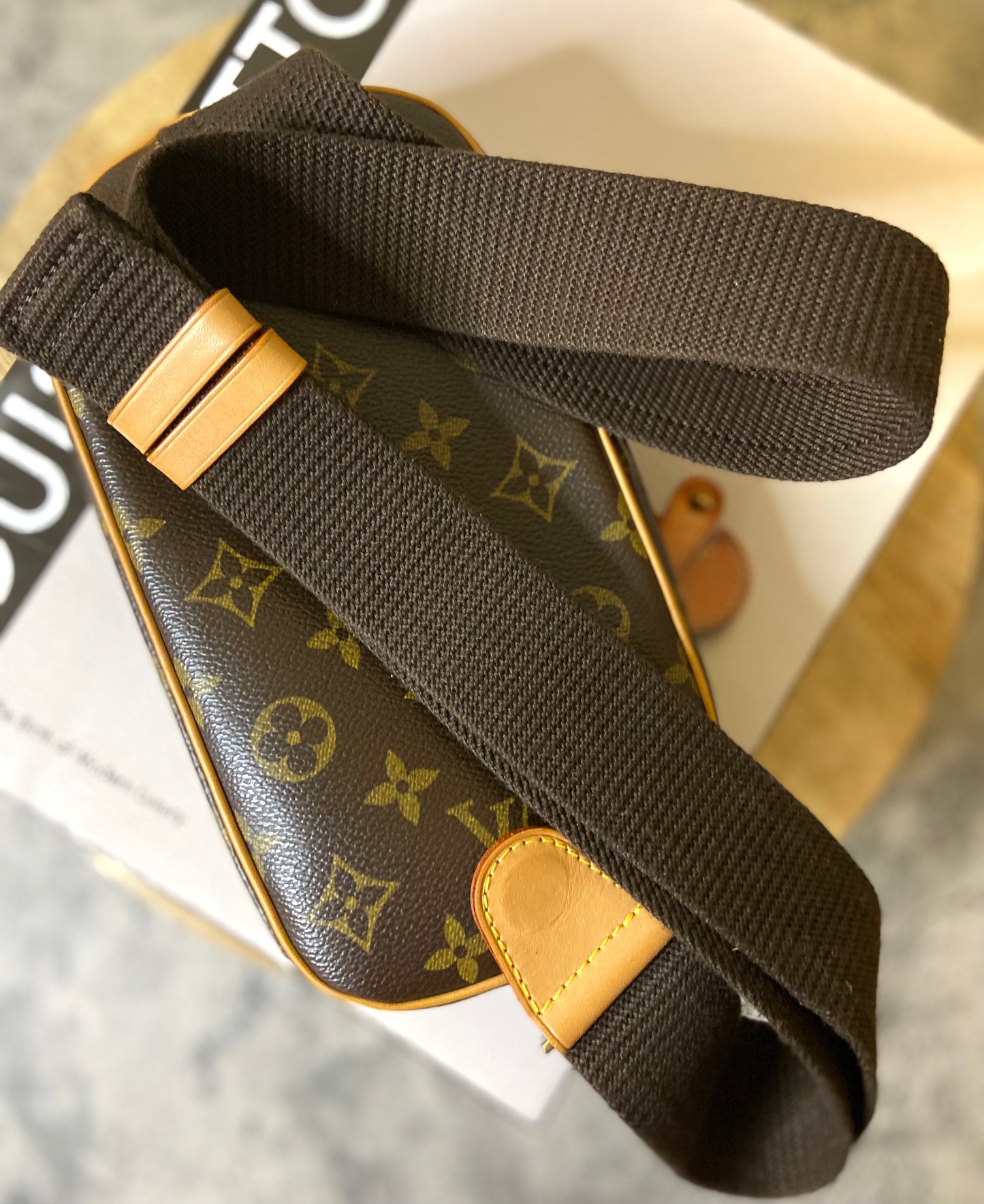 LV Gange Bumbag