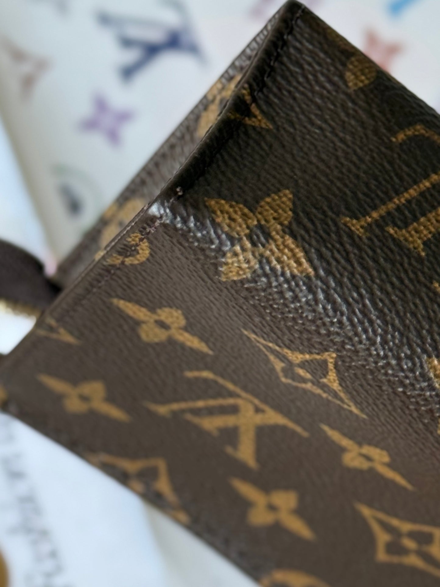 Toiletry 15 Monogram