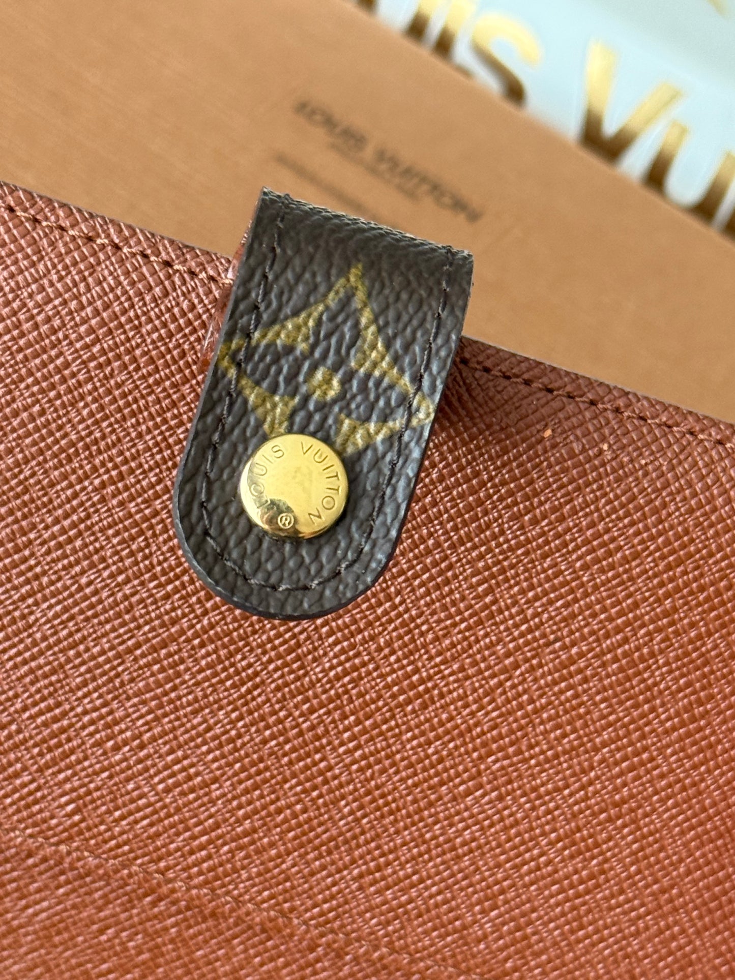 LV Agenda PM Monogram