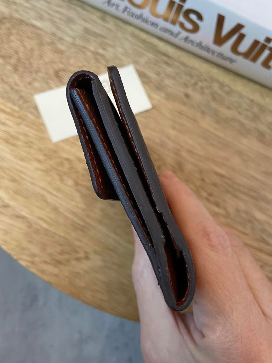 LV Ludlow Card Holder