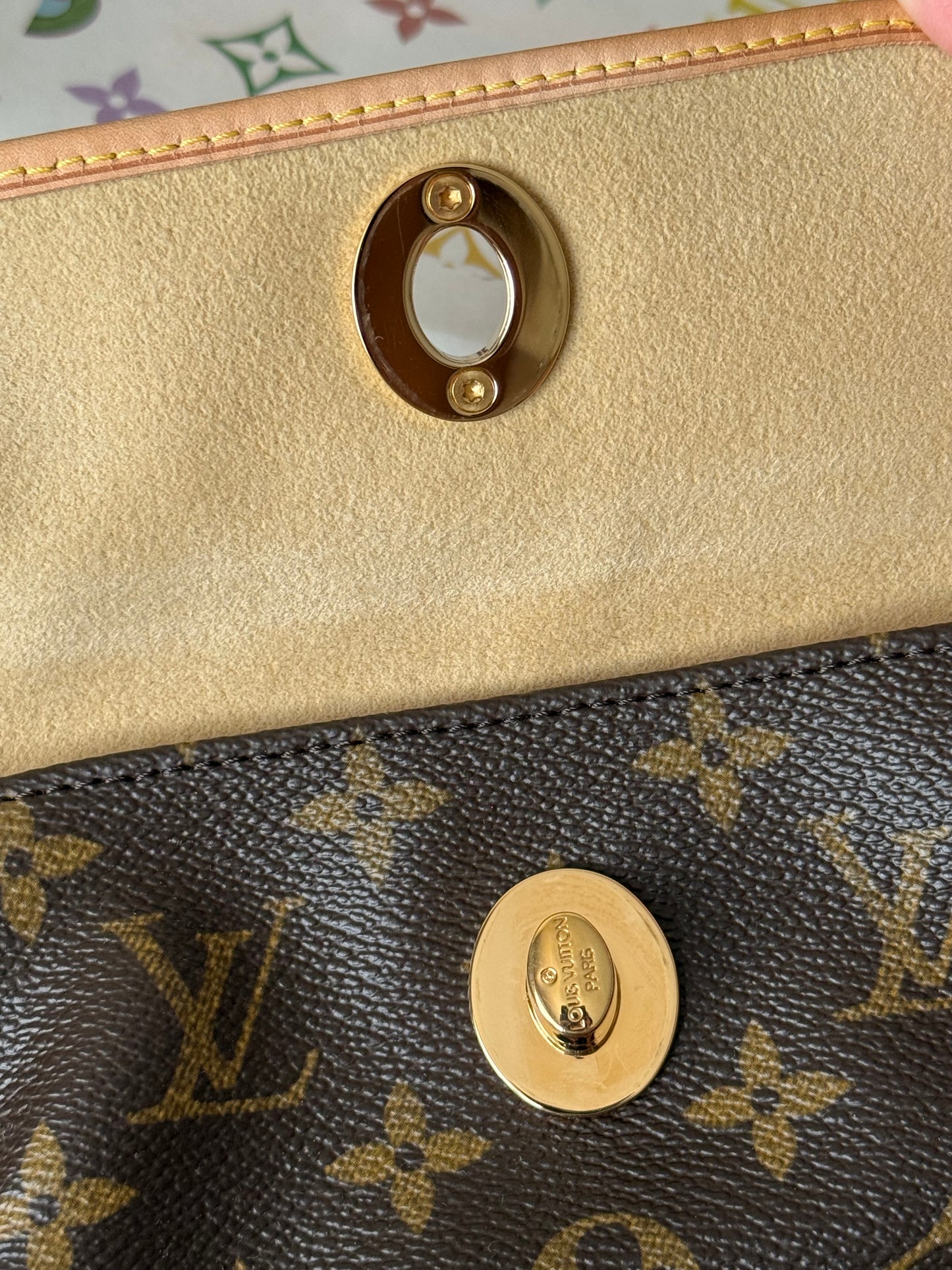 LV Tikal Pochette