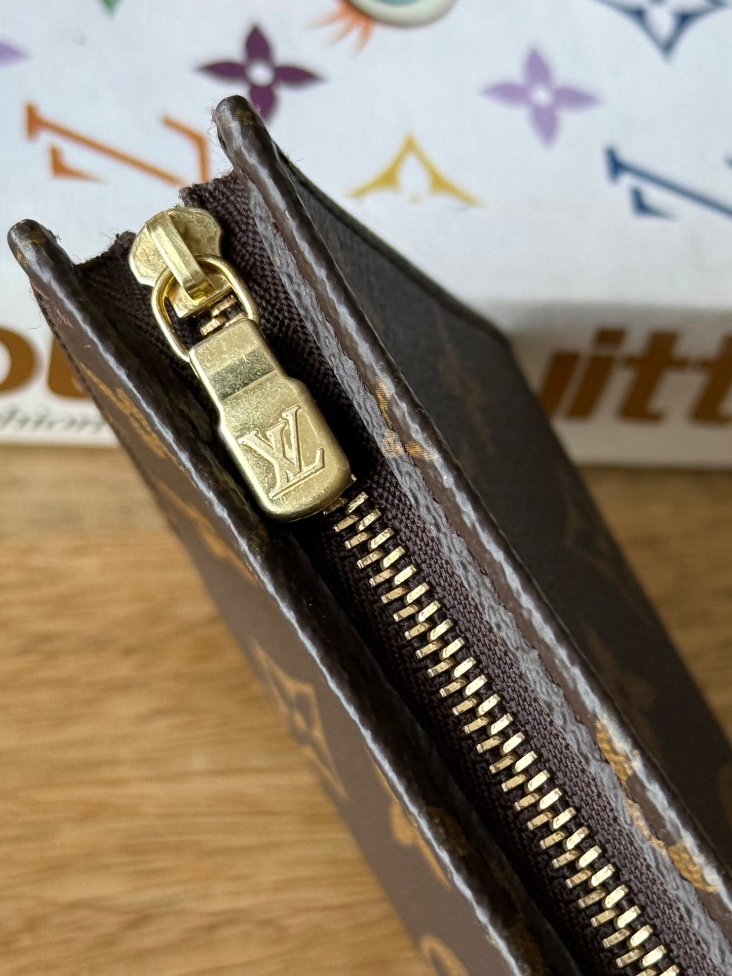 Toiletry 15 Monogram