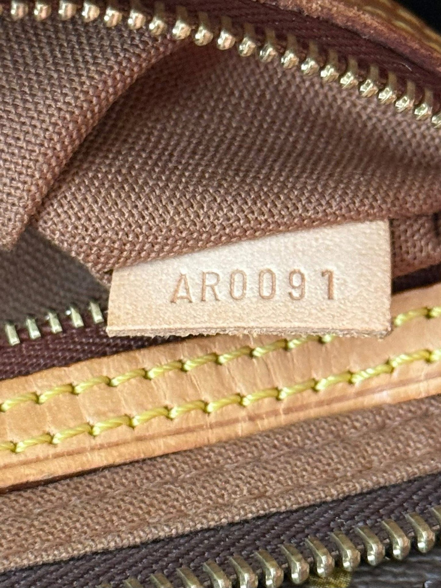 LV Trotteur crossbody