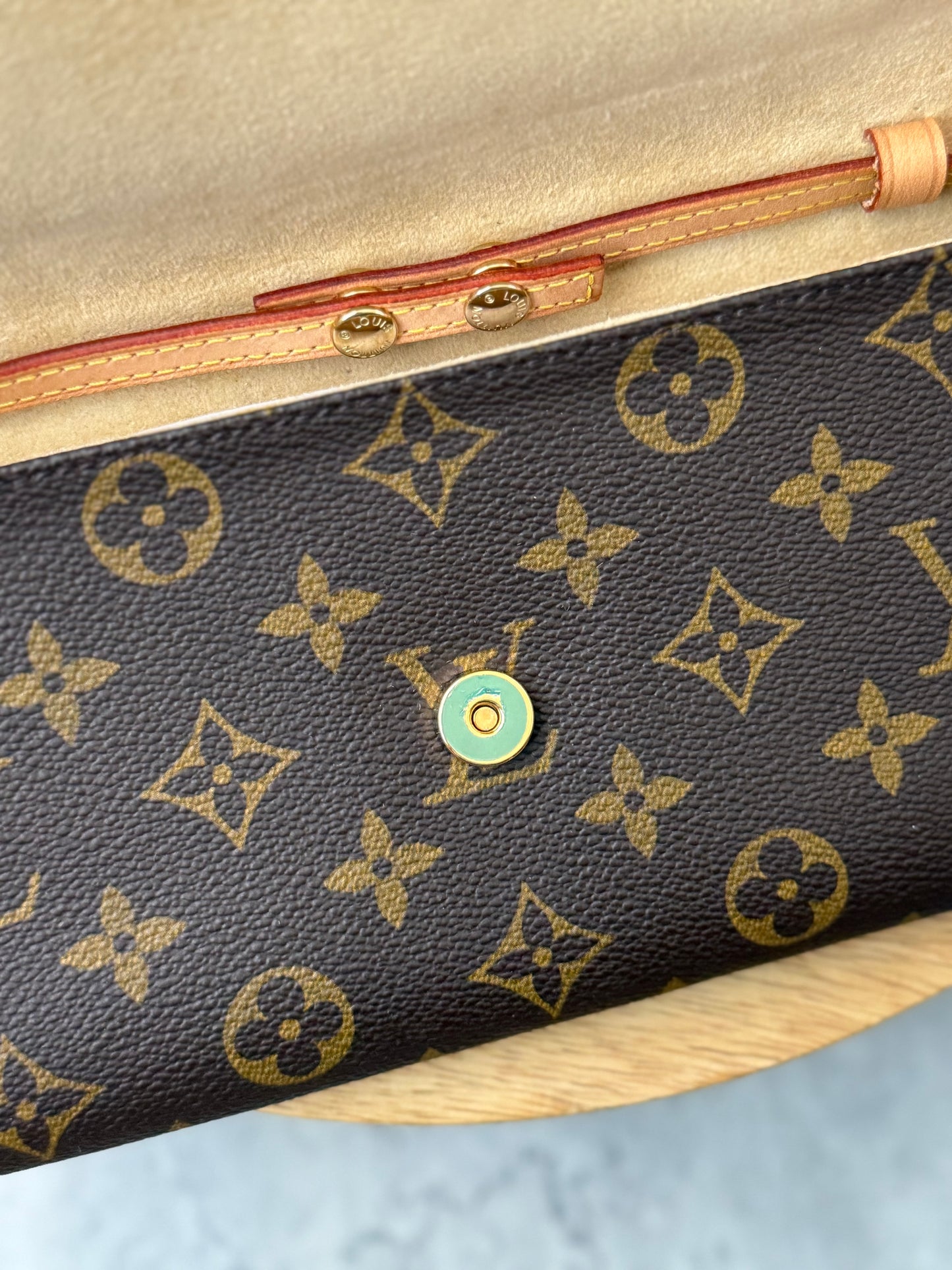 LV Twin GM crossbody