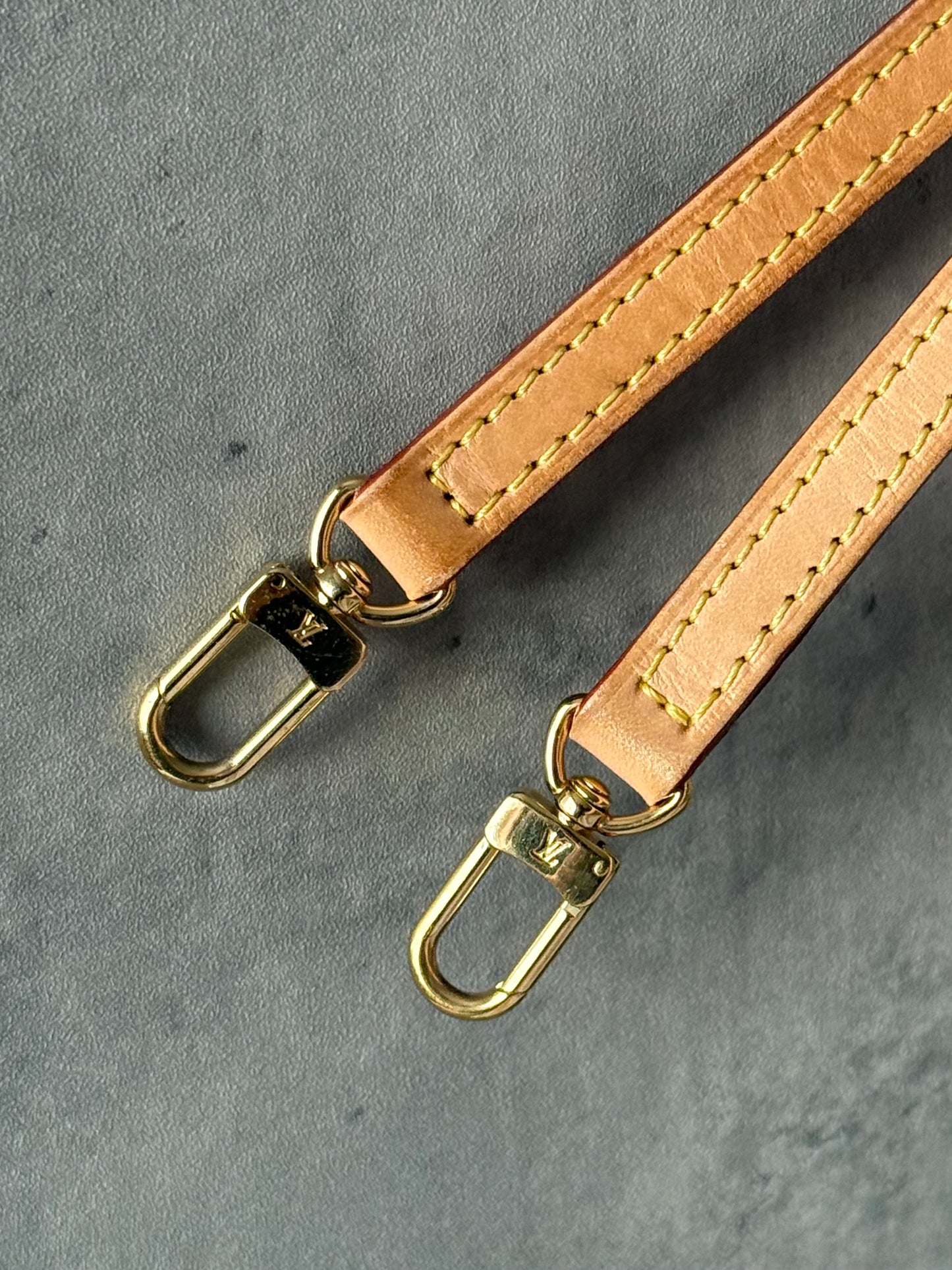 LV Vachetta Strap