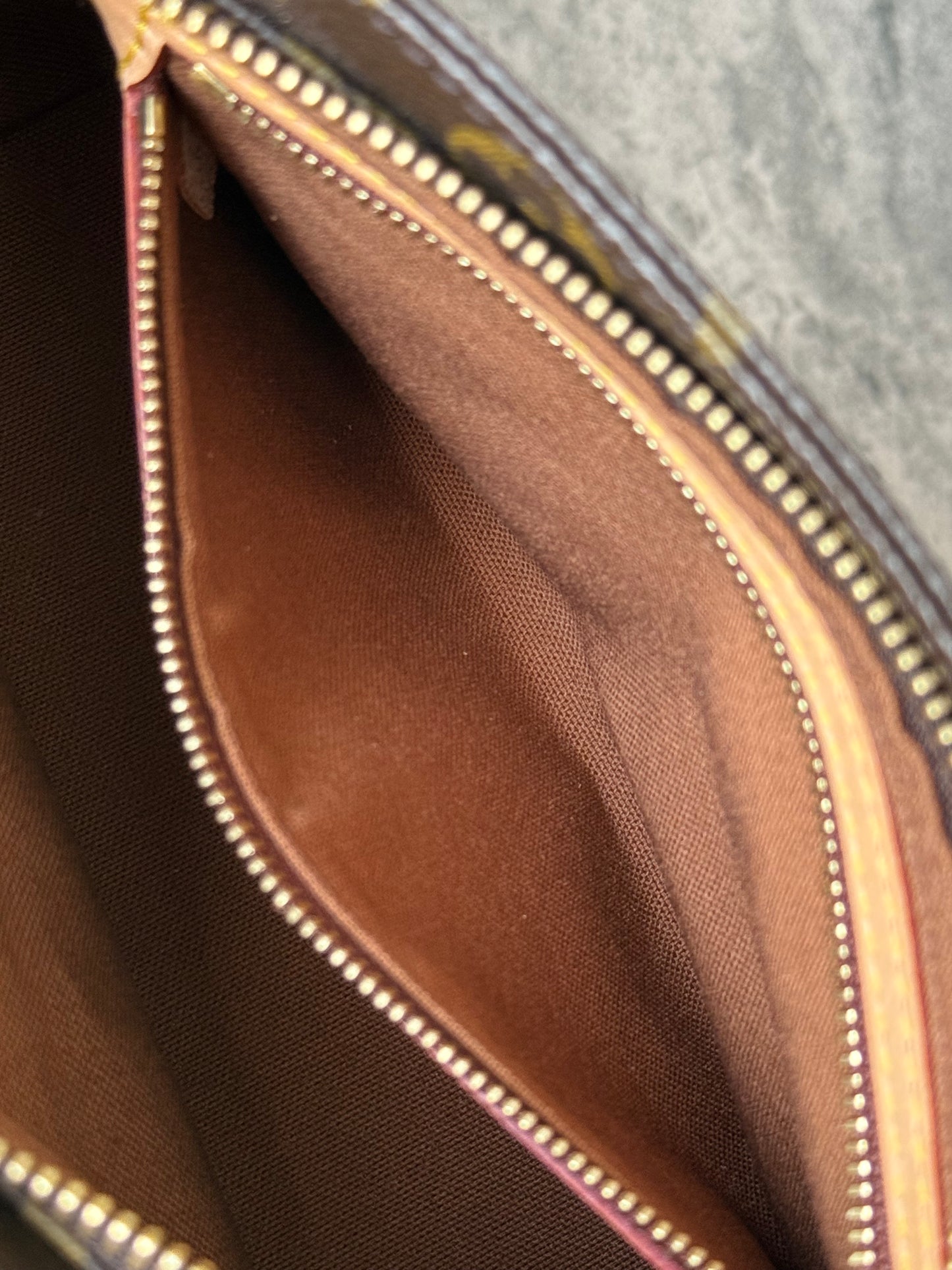 LV Trotteur Crossbody