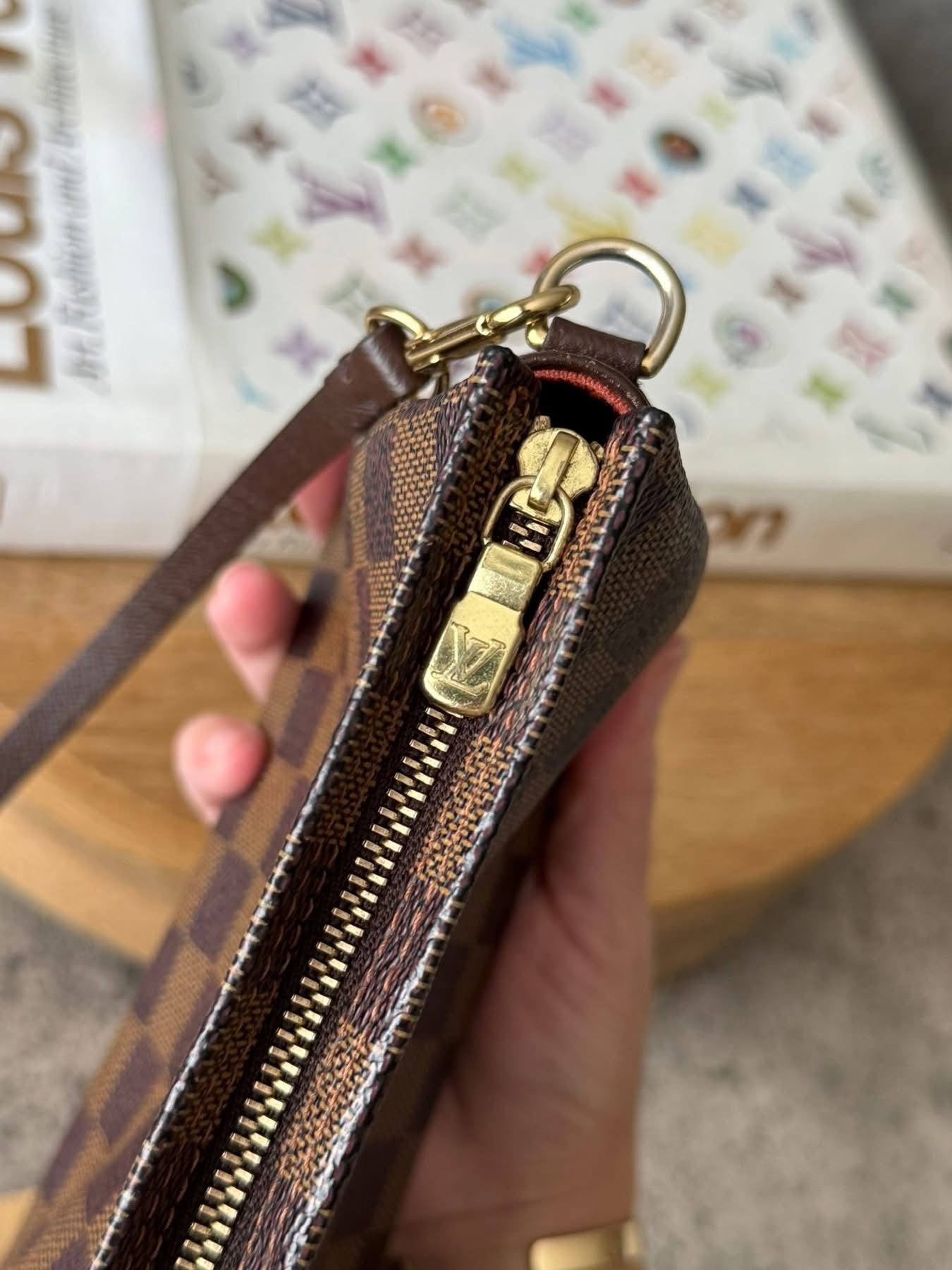 LV Trousse Pouch Damier Ebene