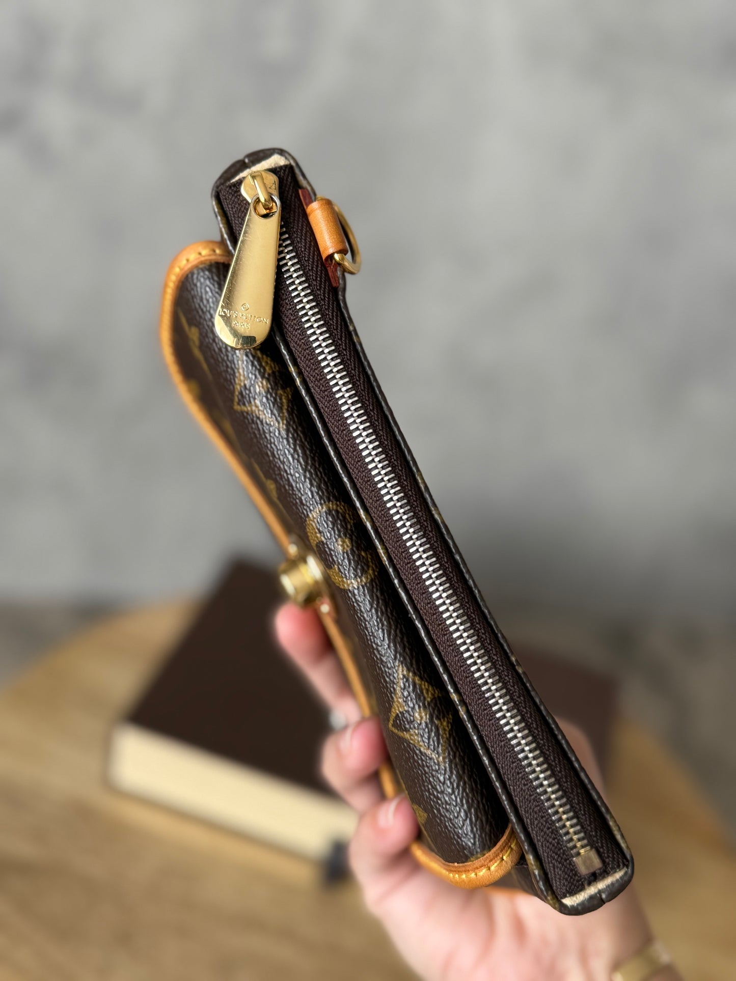 LV Tikal Pochette