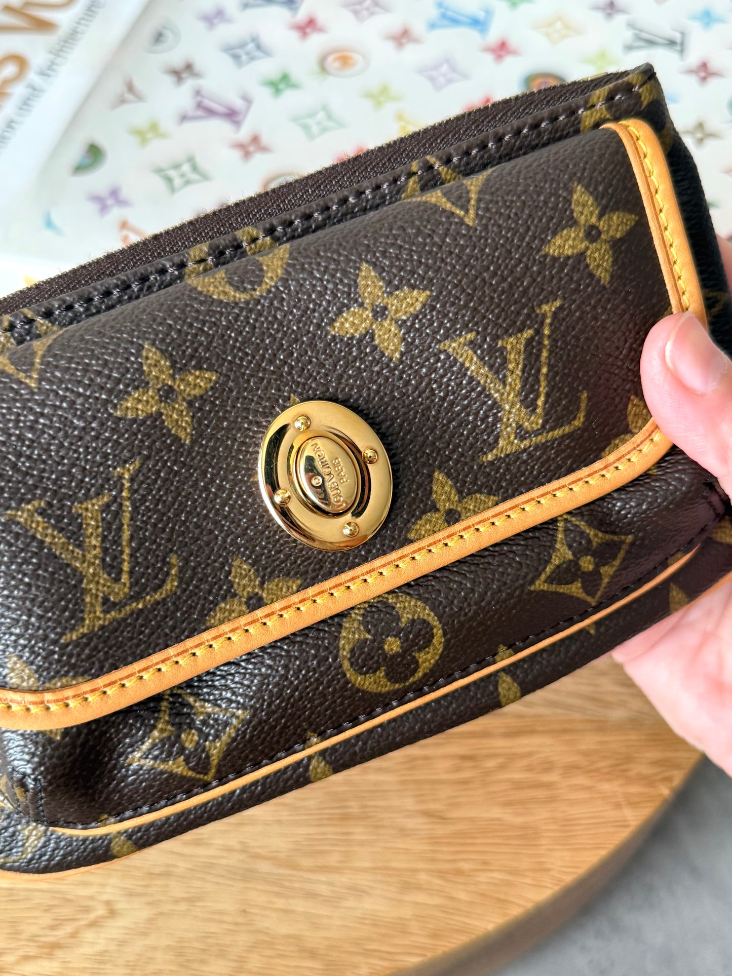 LV Tikal Pochette