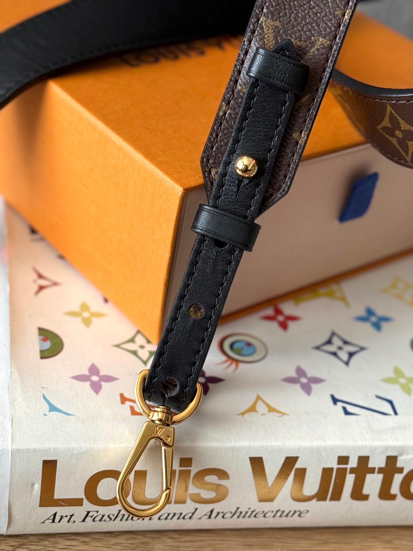 LV Bandouliere XL Black Strap