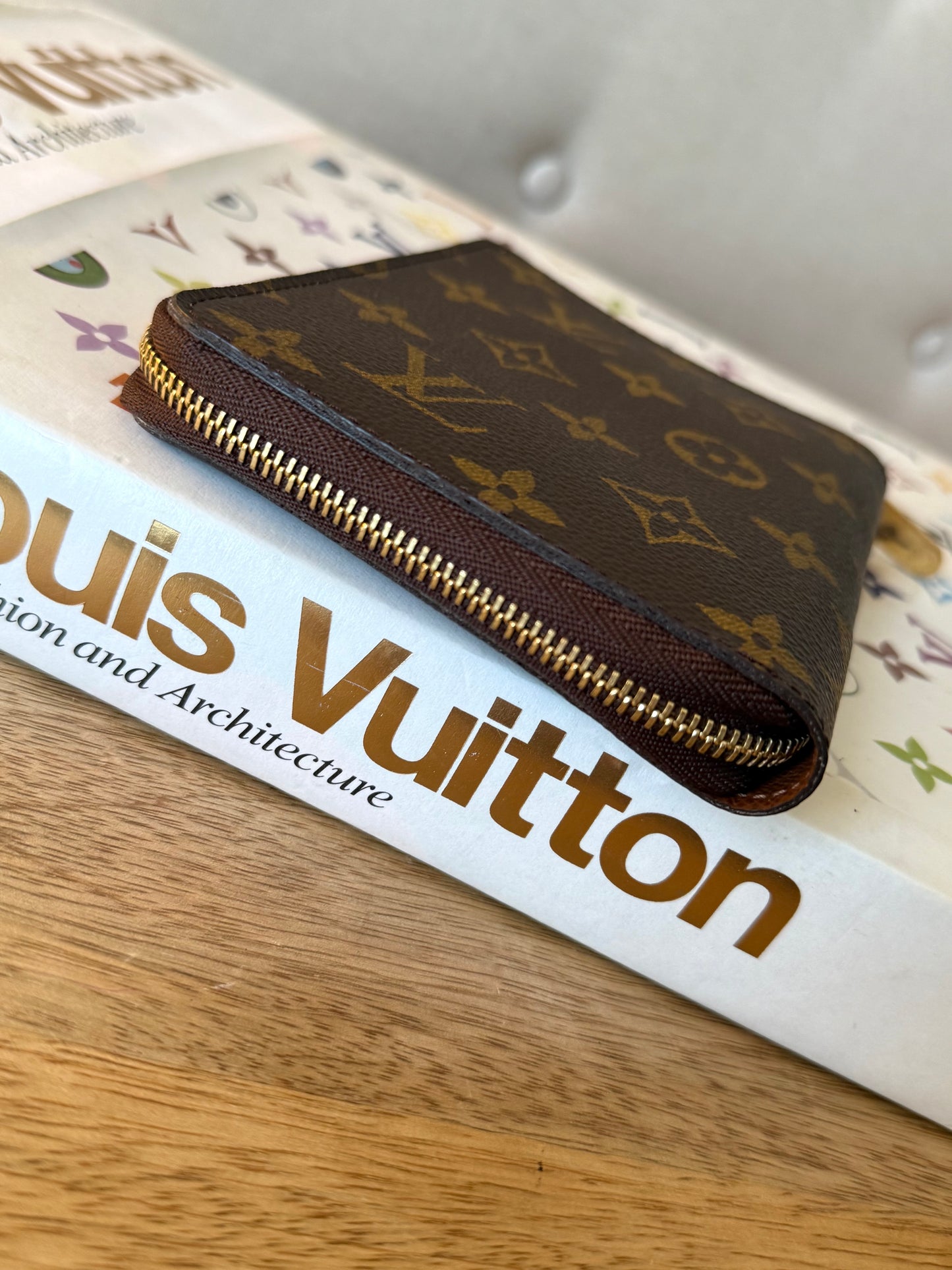 LV Zippy Passport