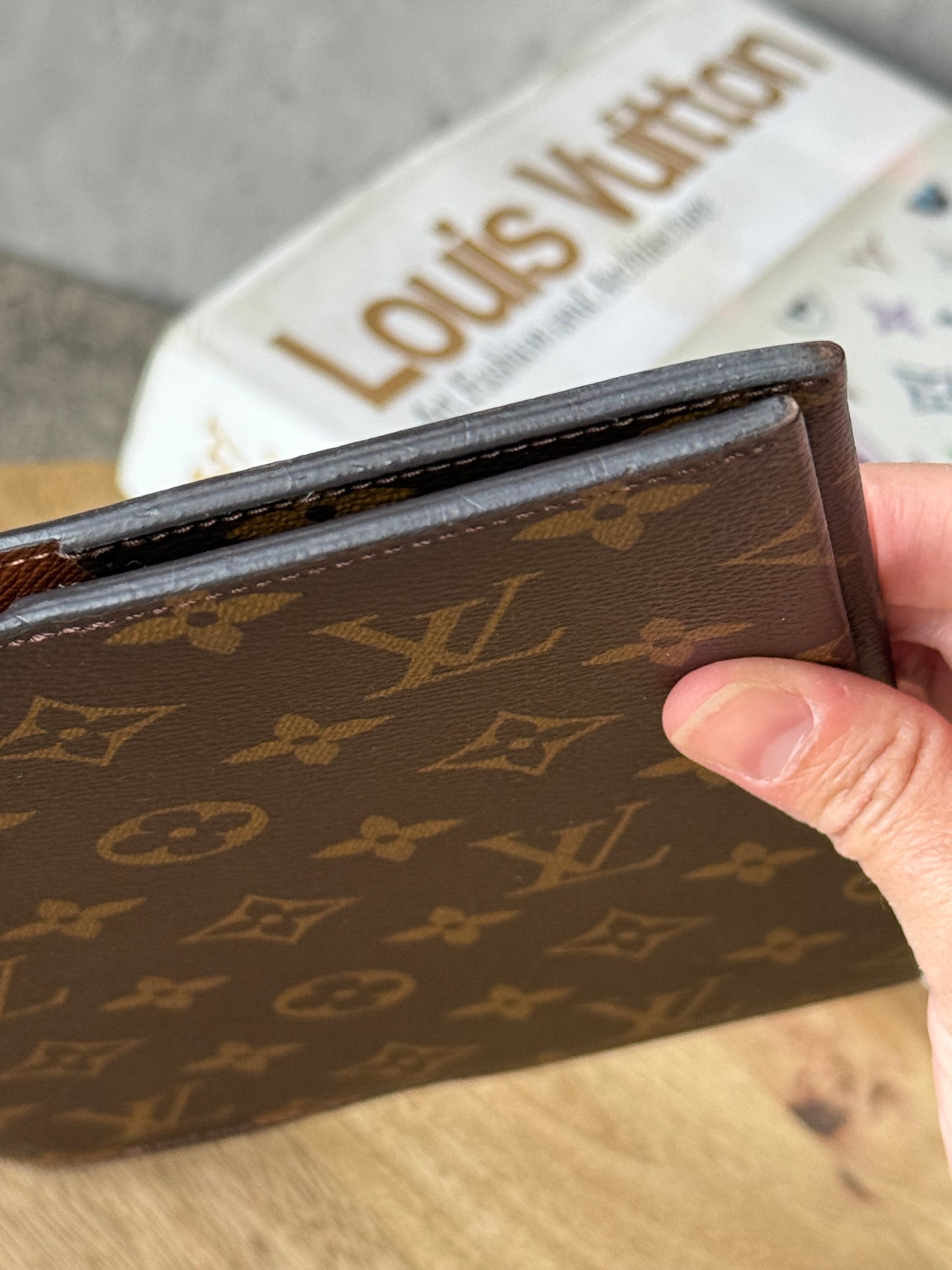 LV Couv Carnet GM