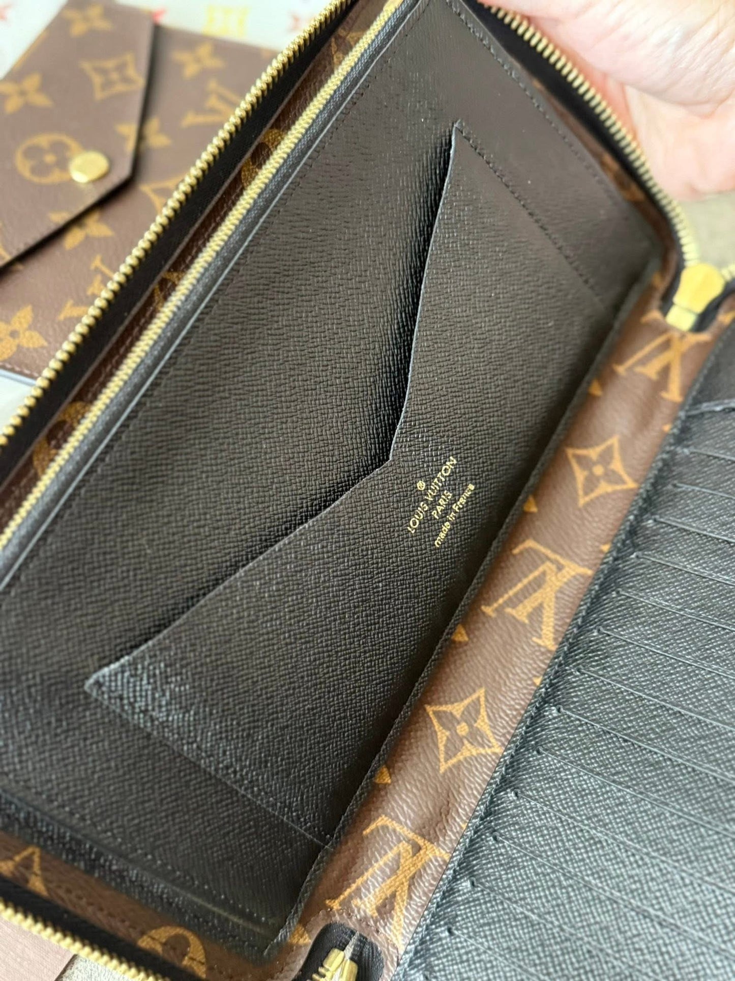 LV Daily Organizer Noir