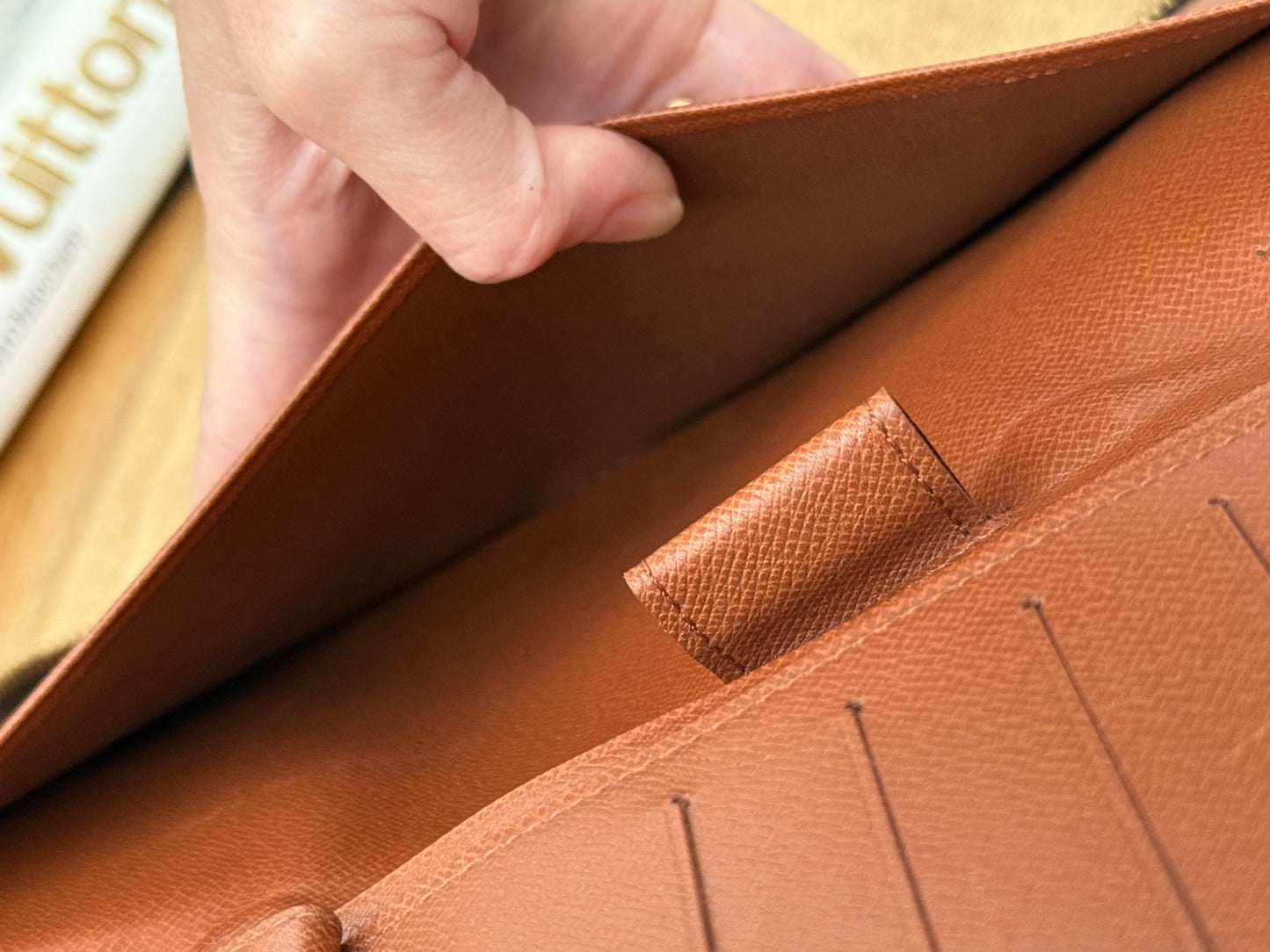 LV Travel Organizer