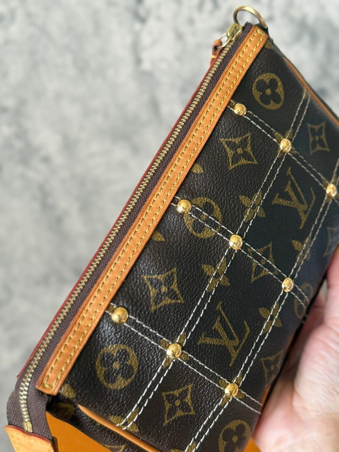 LV Rivetting Pochette Accessories