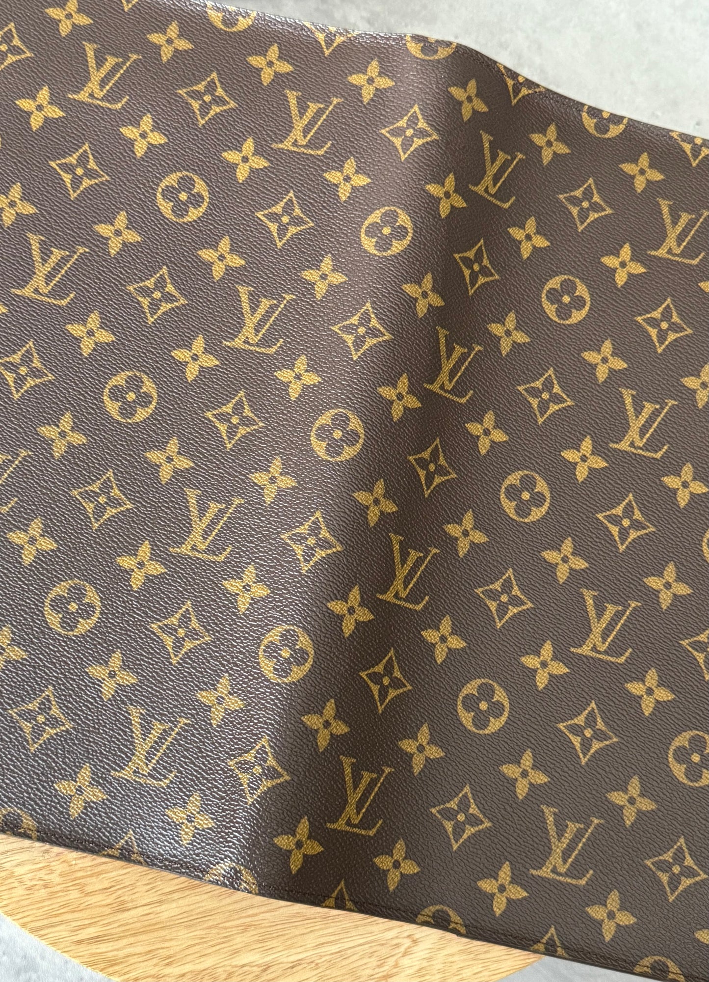 LV Cover Bloc A4