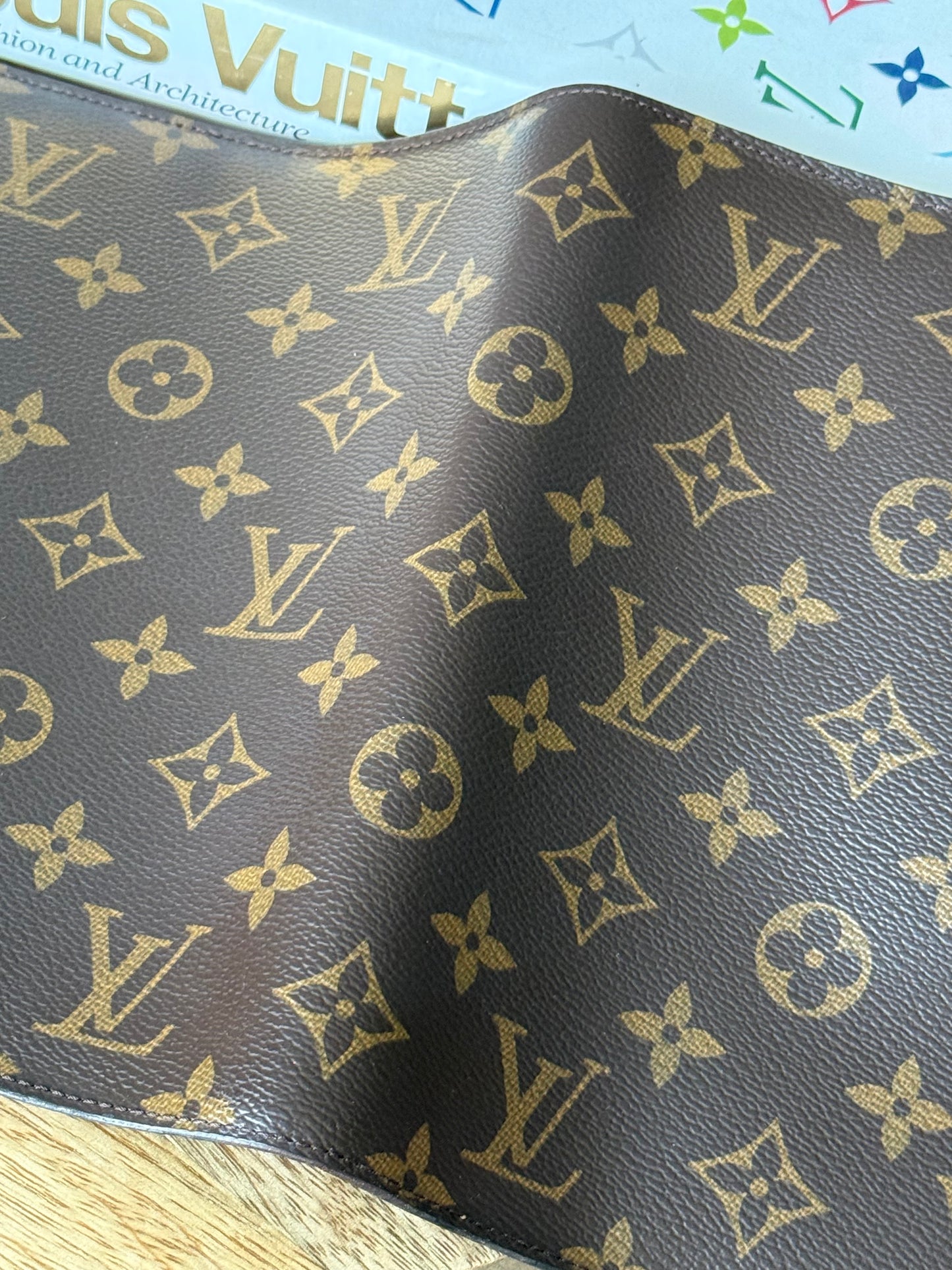 LV Couv Carnet GM