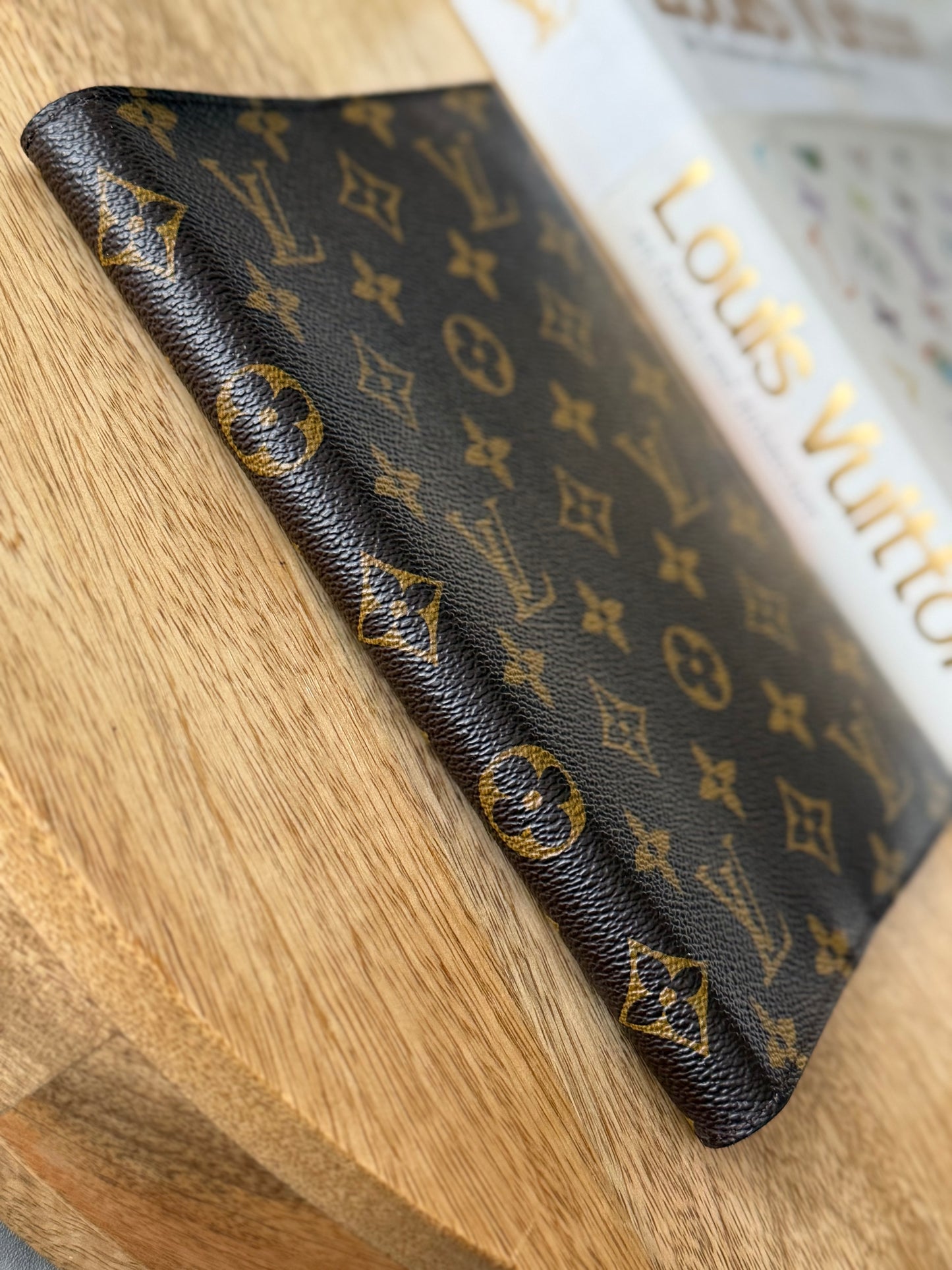 LV Couv Carnet GM