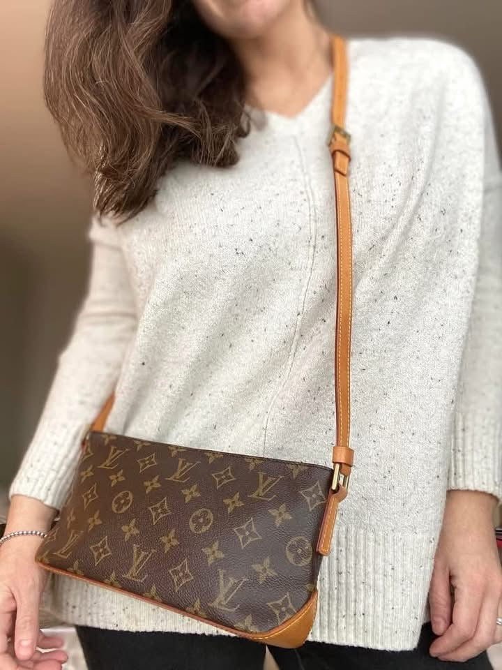 LV Trotteur crossbody