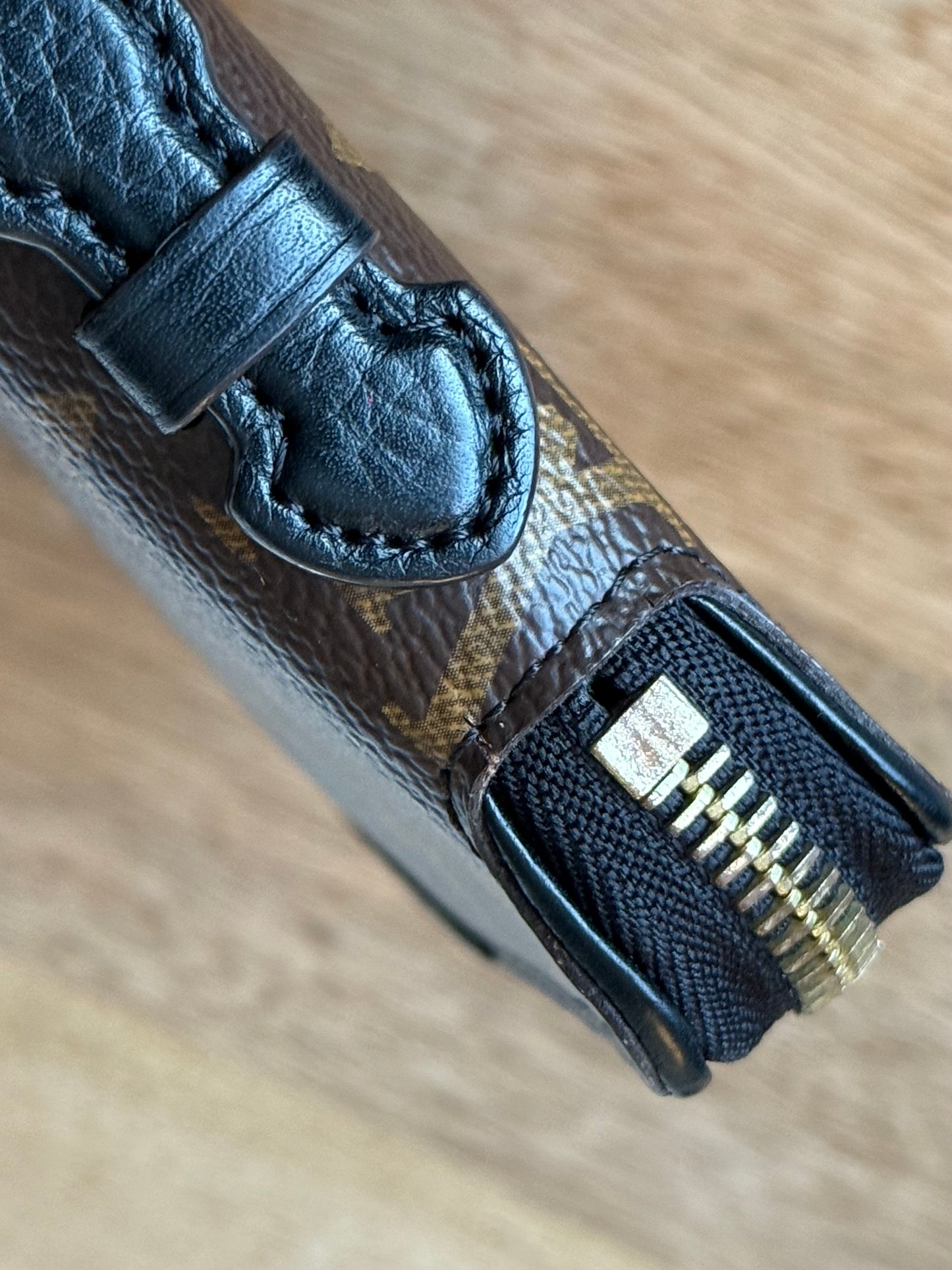 LV Daily Organizer Noir