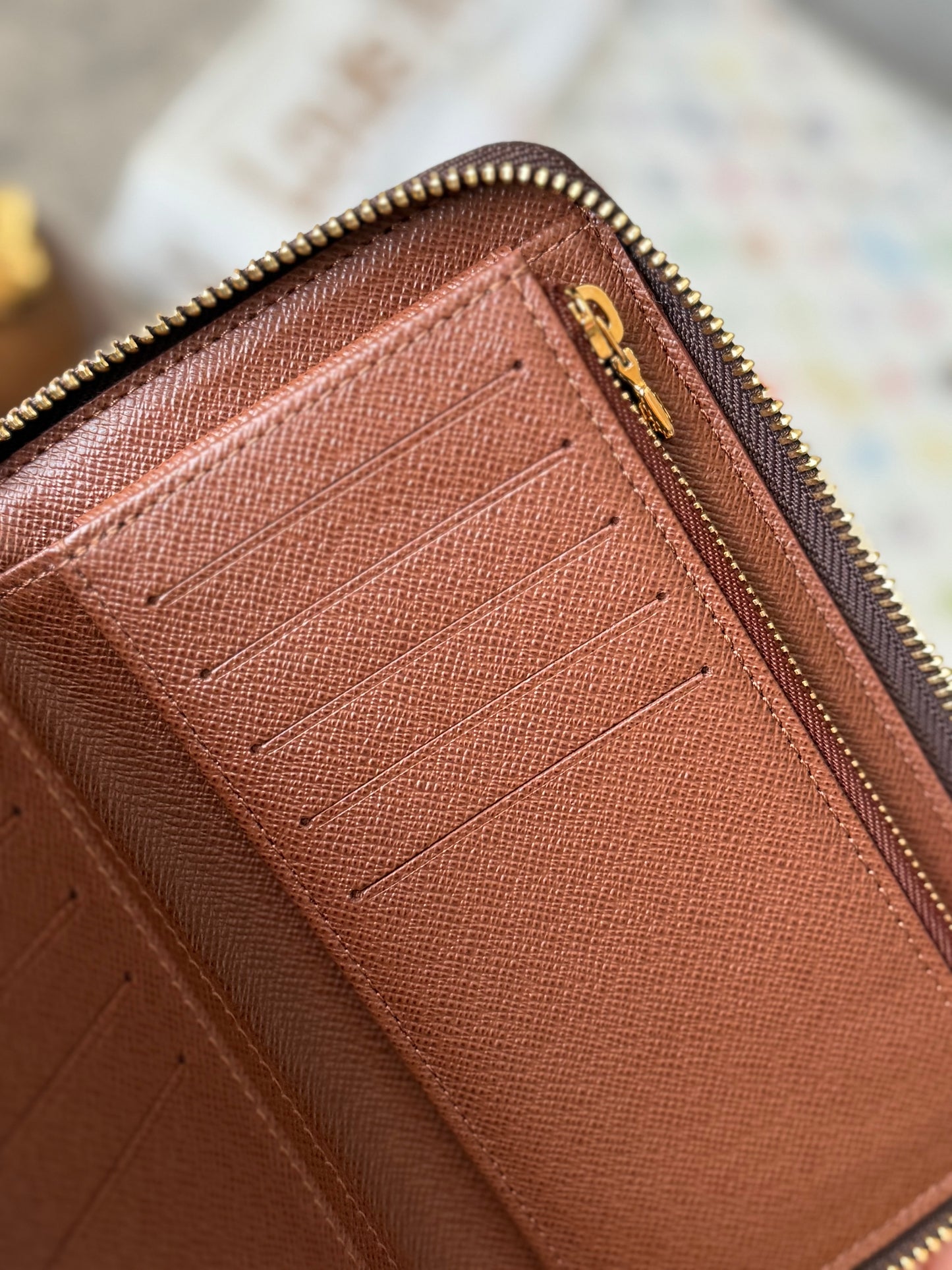 LV Zippy Compact Old Model